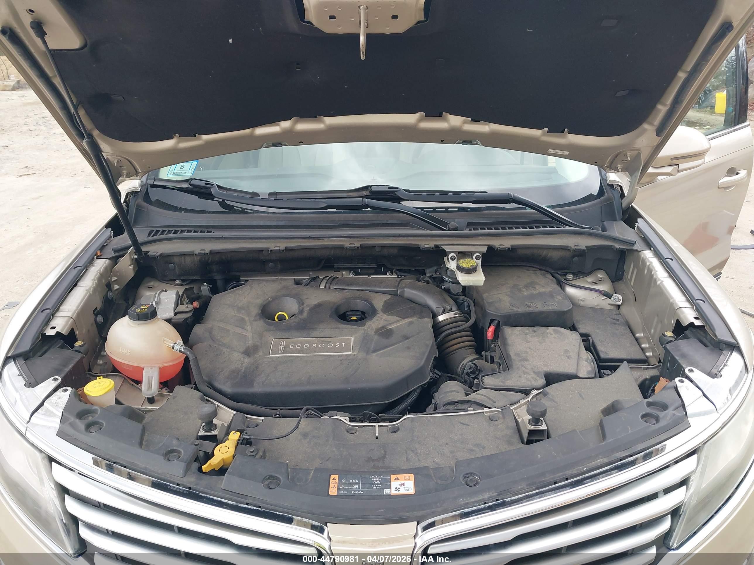 LINCOLN MKC image 10