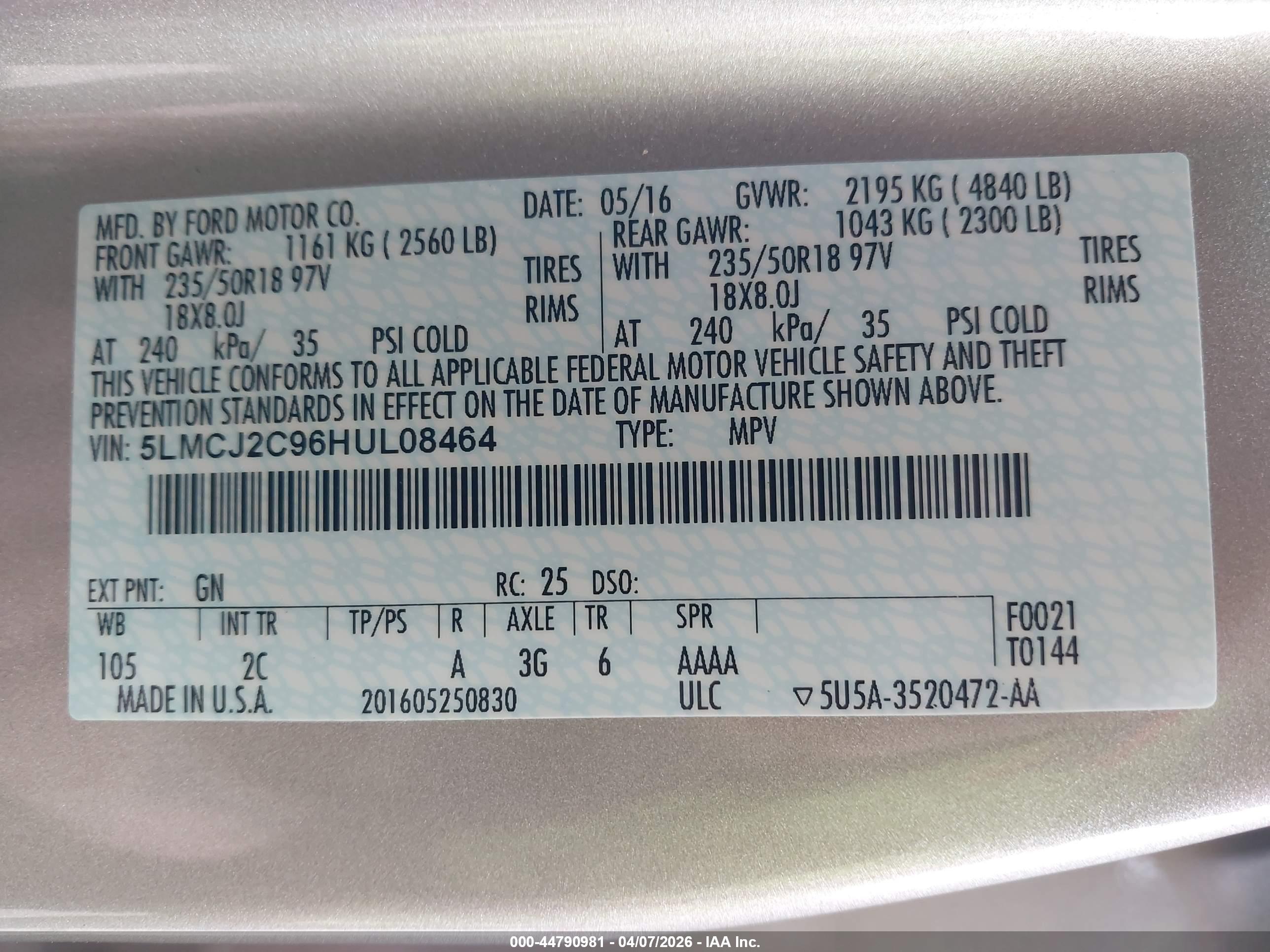 LINCOLN MKC image 9
