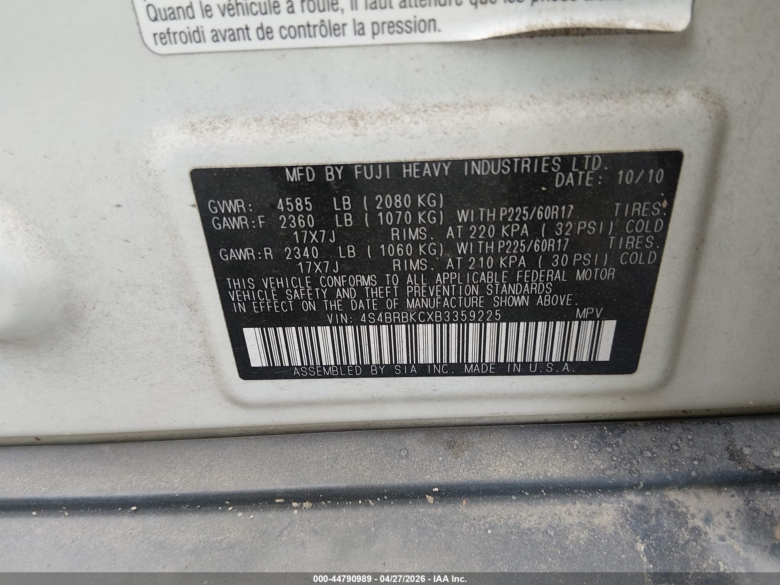 SUBARU OUTBACK image 9