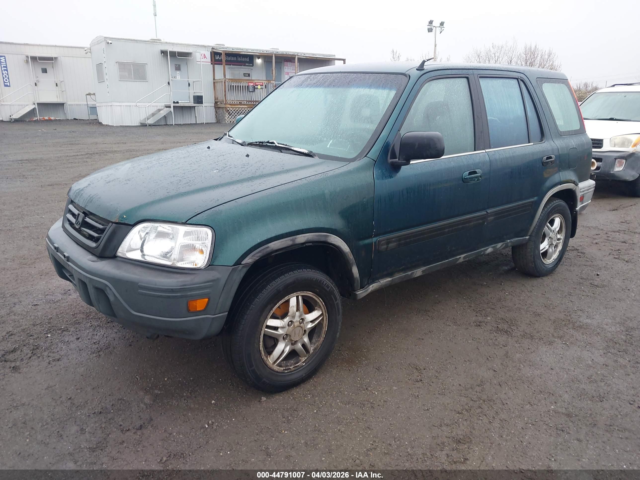 HONDA CR-V image 2