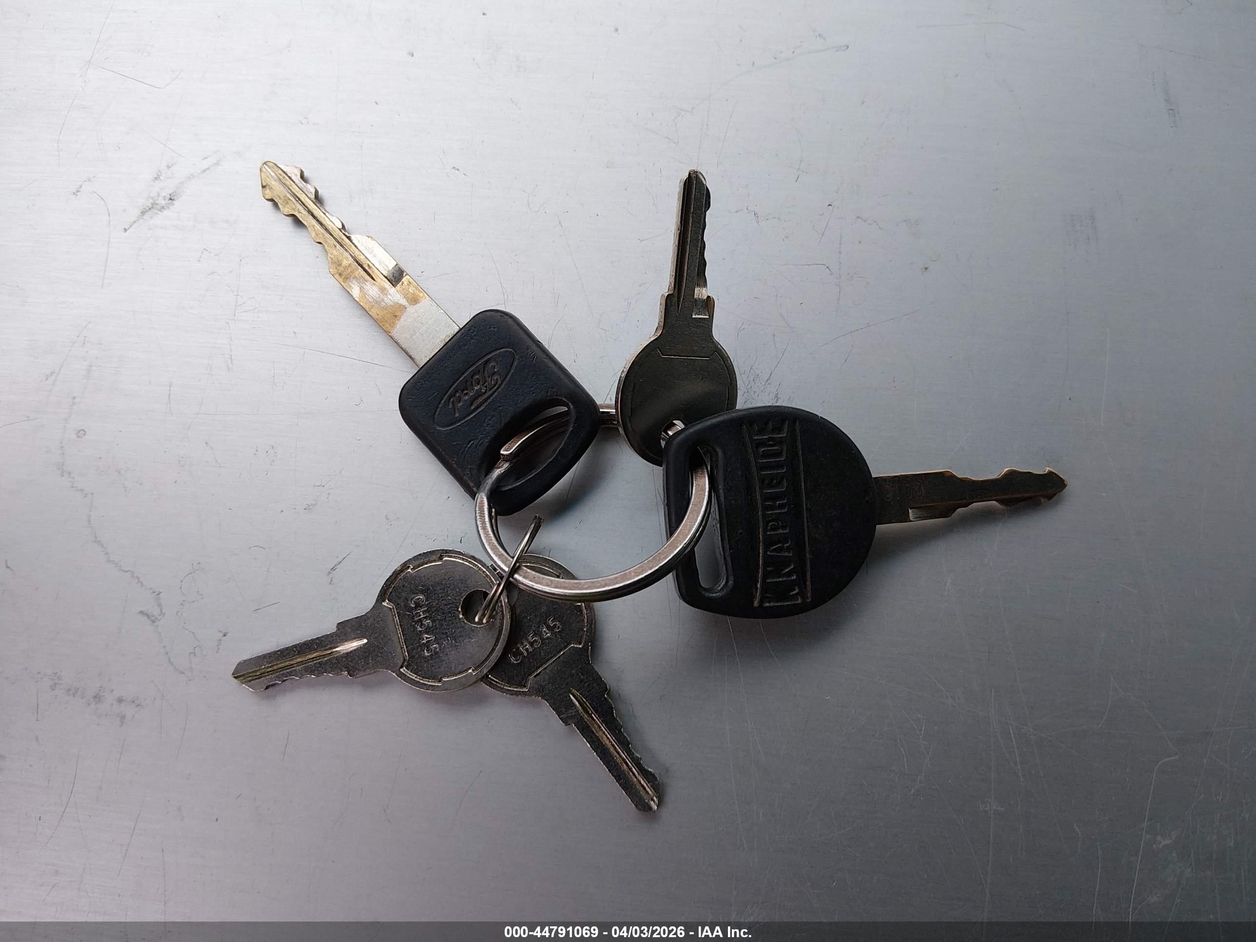 FORD F-550 image 11
