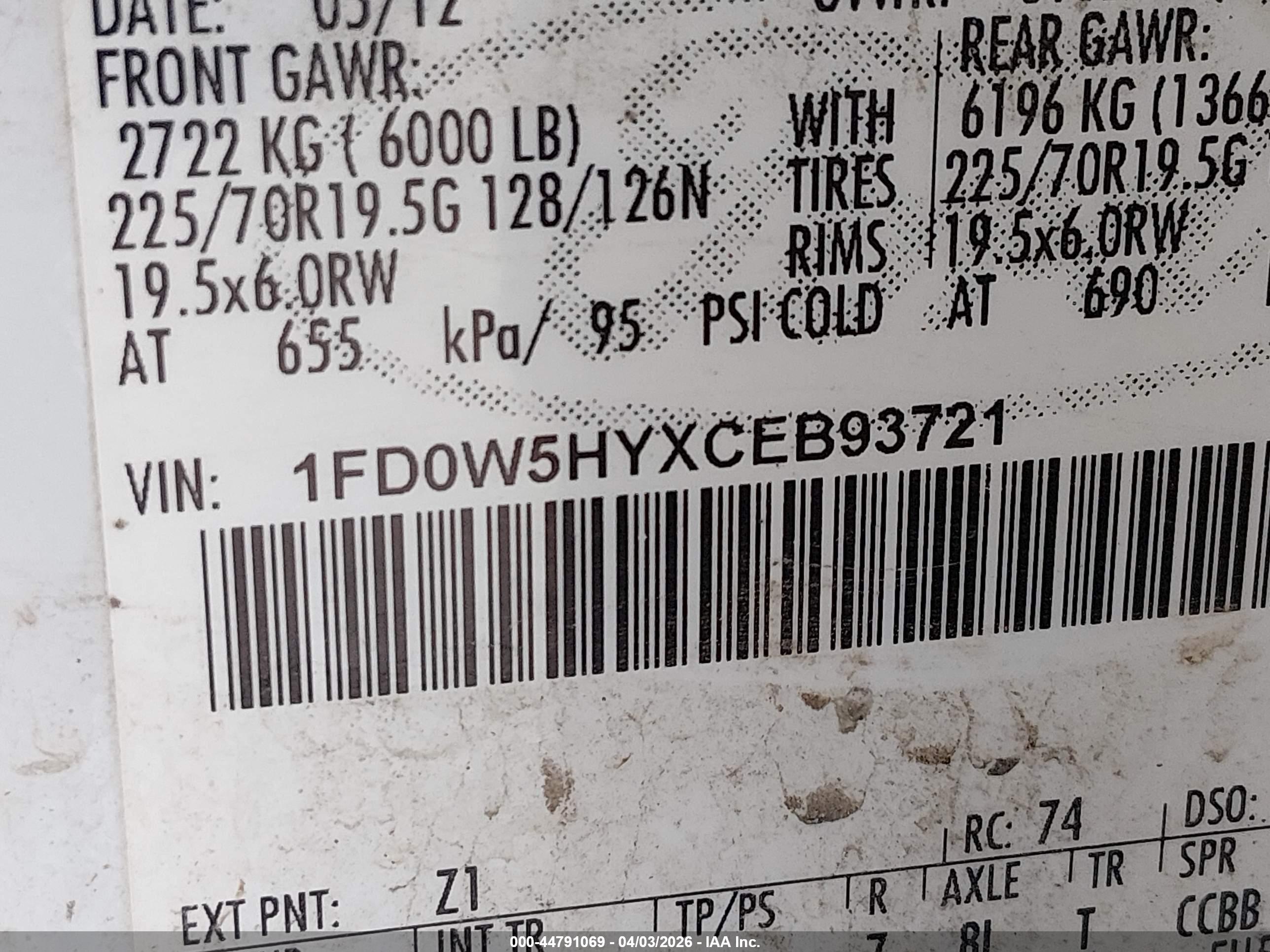 FORD F-550 image 9