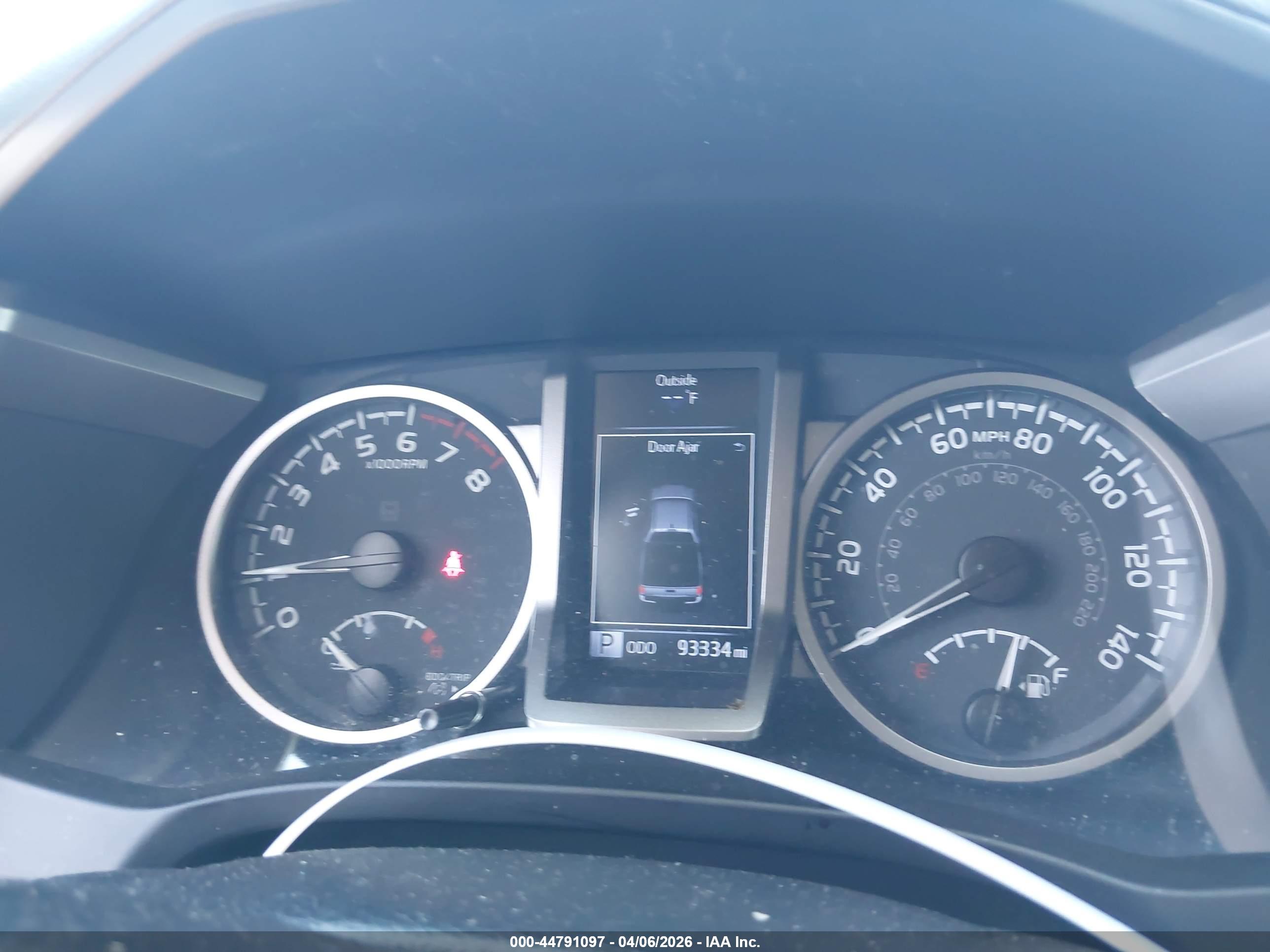 TOYOTA TACOMA image 7