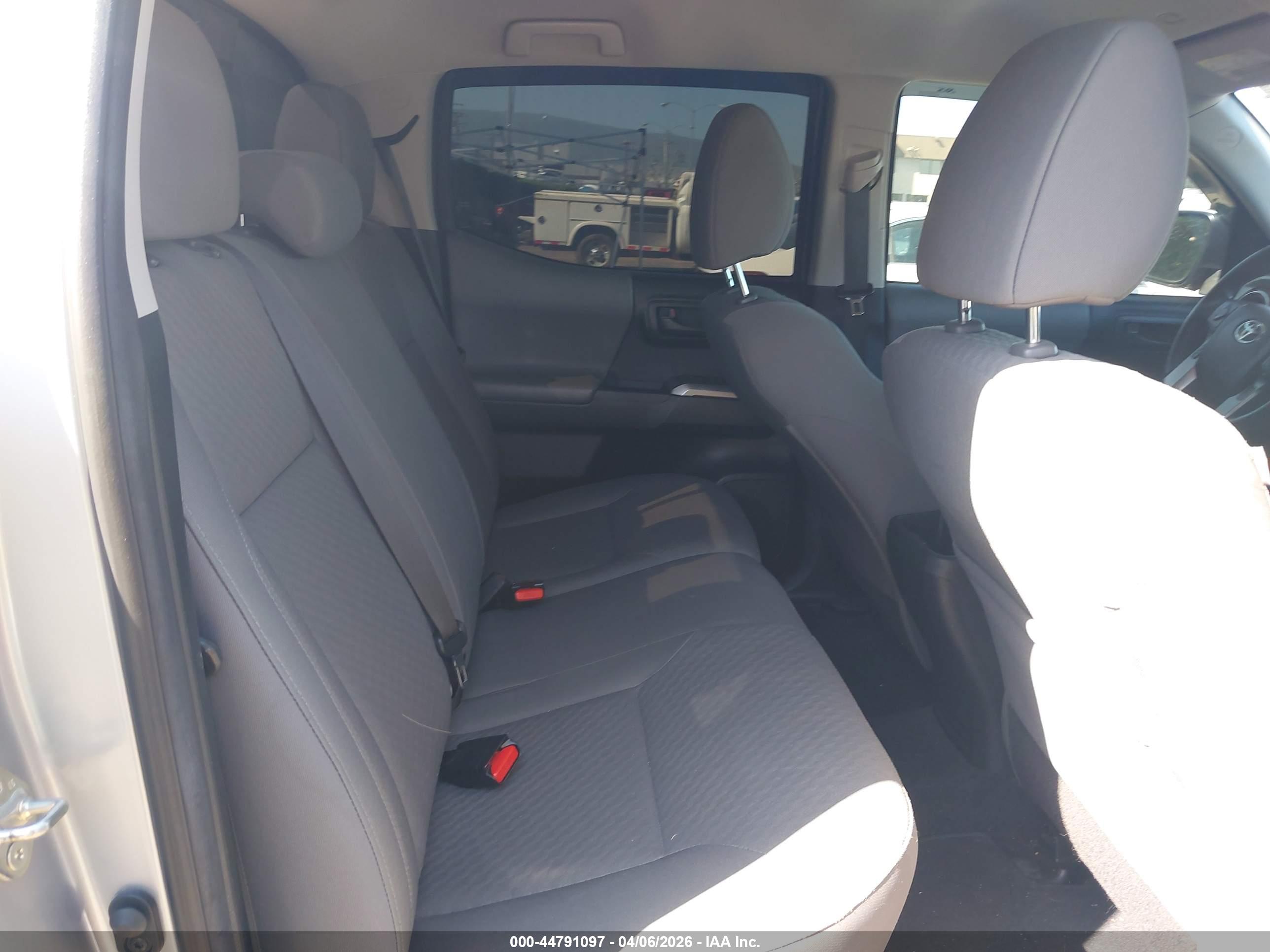 TOYOTA TACOMA image 8