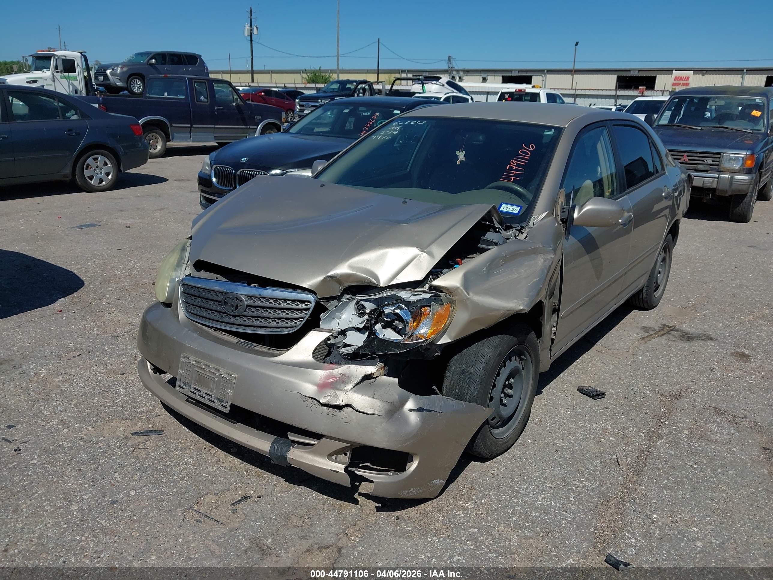 TOYOTA COROLLA image 6