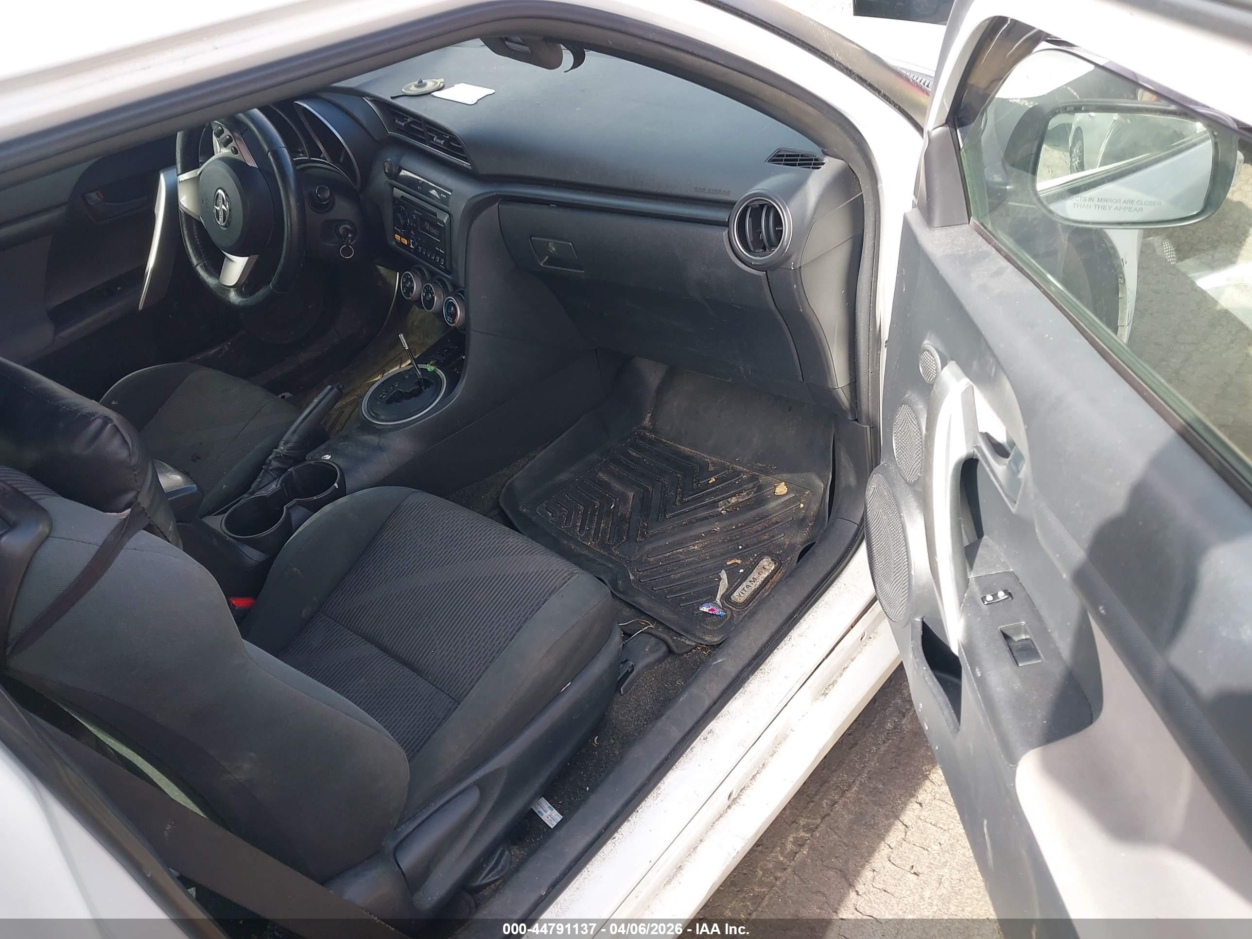 SCION TC image 5
