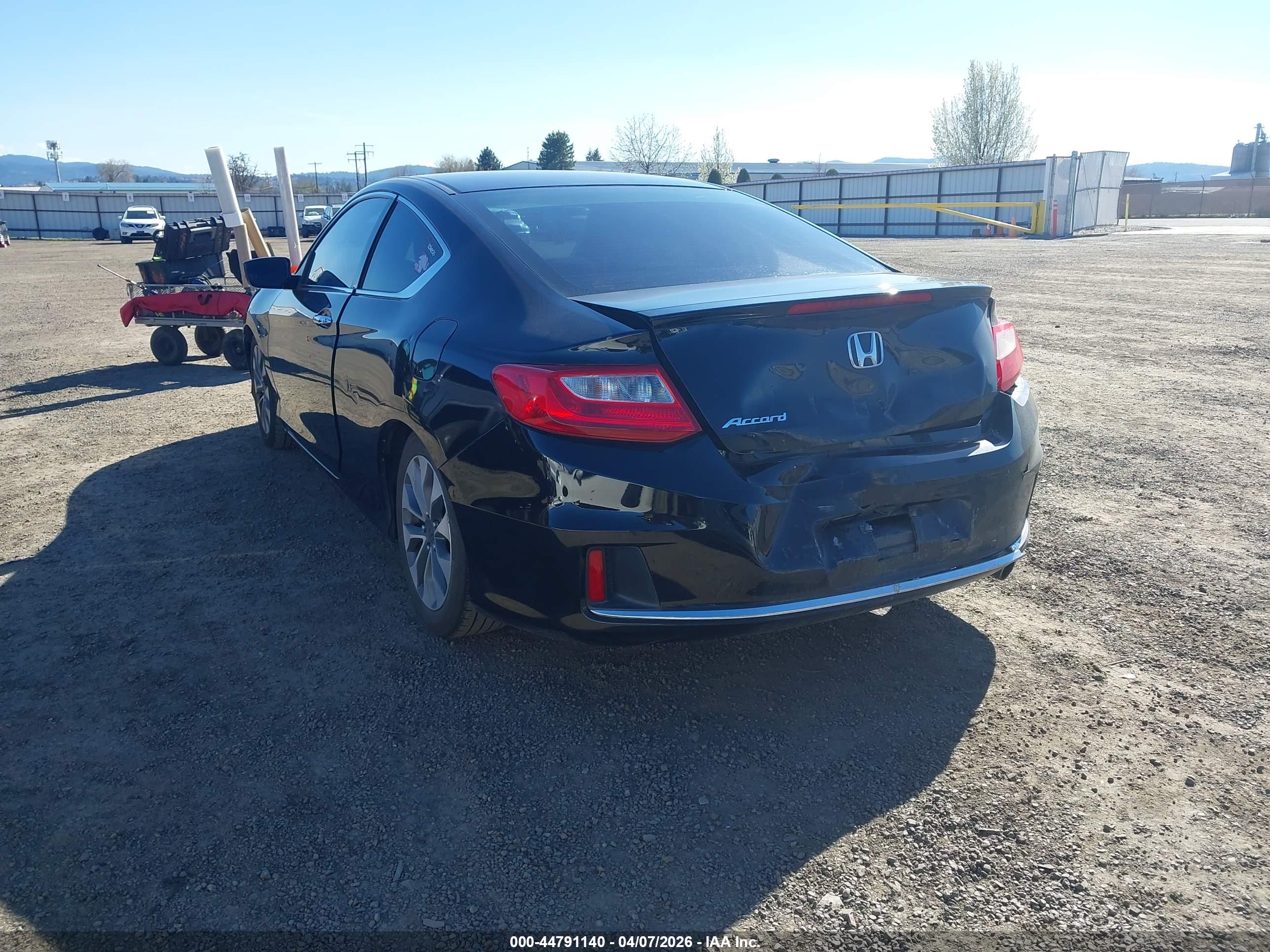 HONDA ACCORD image 3