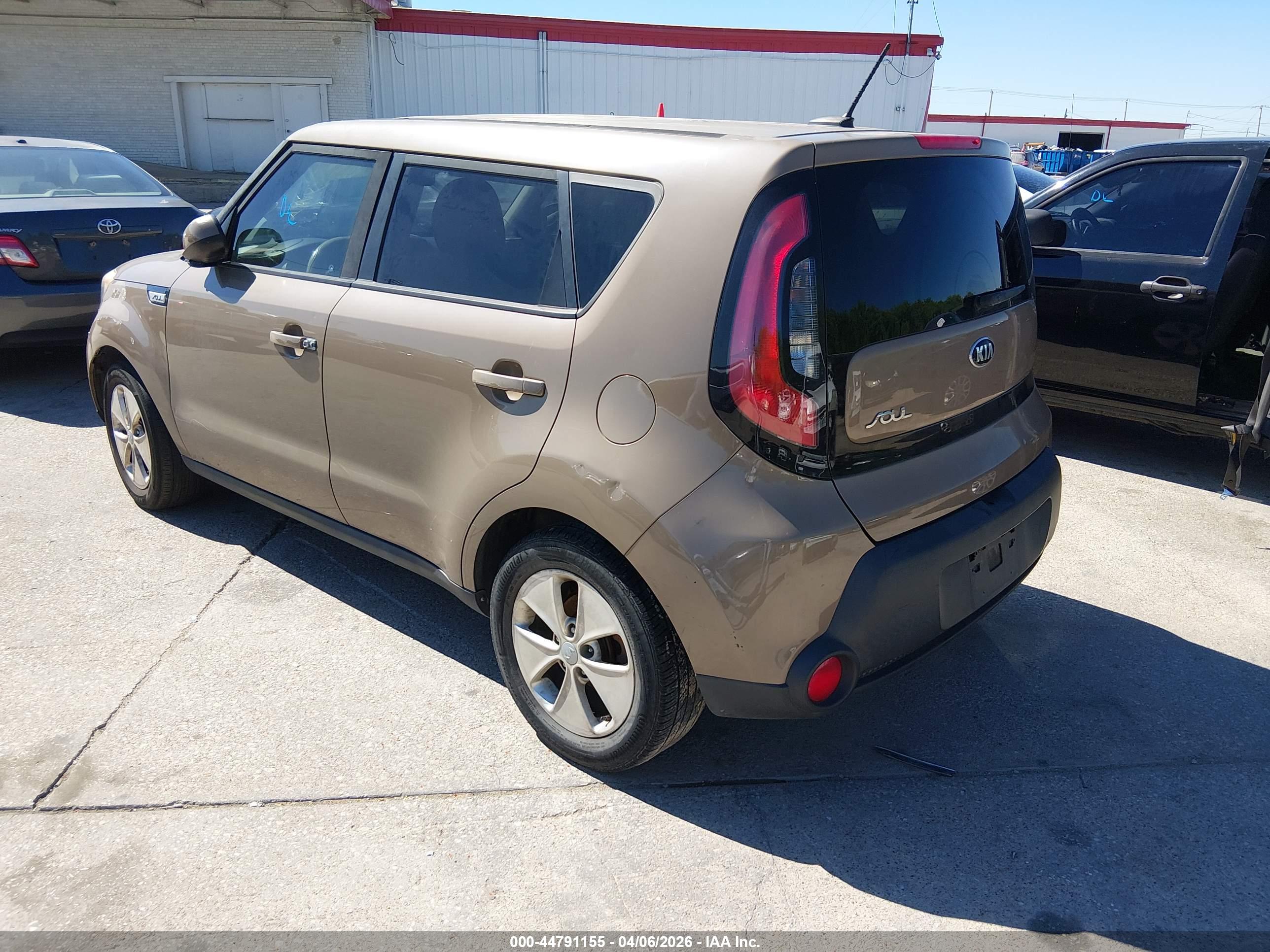 KIA SOUL image 3