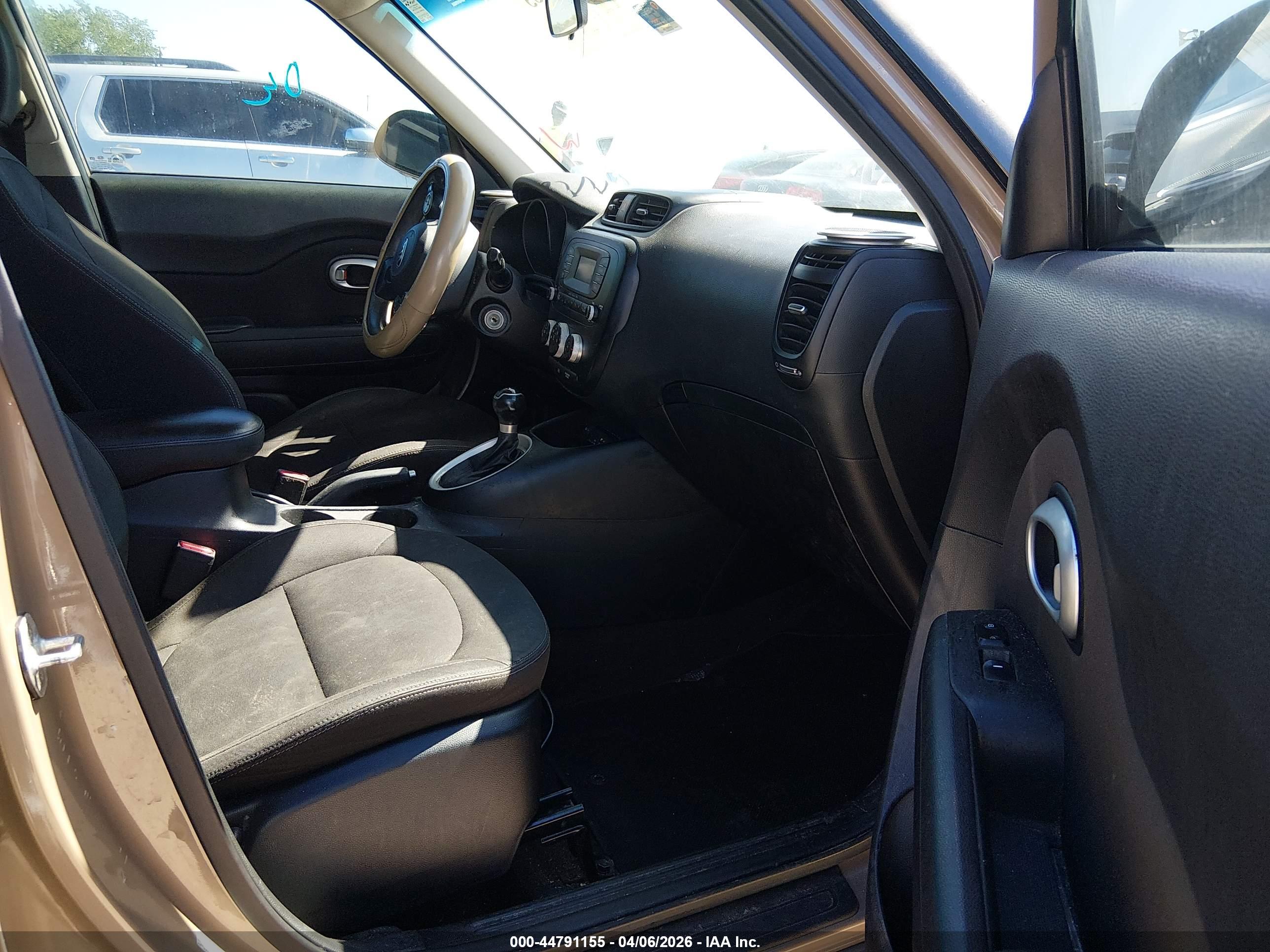 KIA SOUL image 5