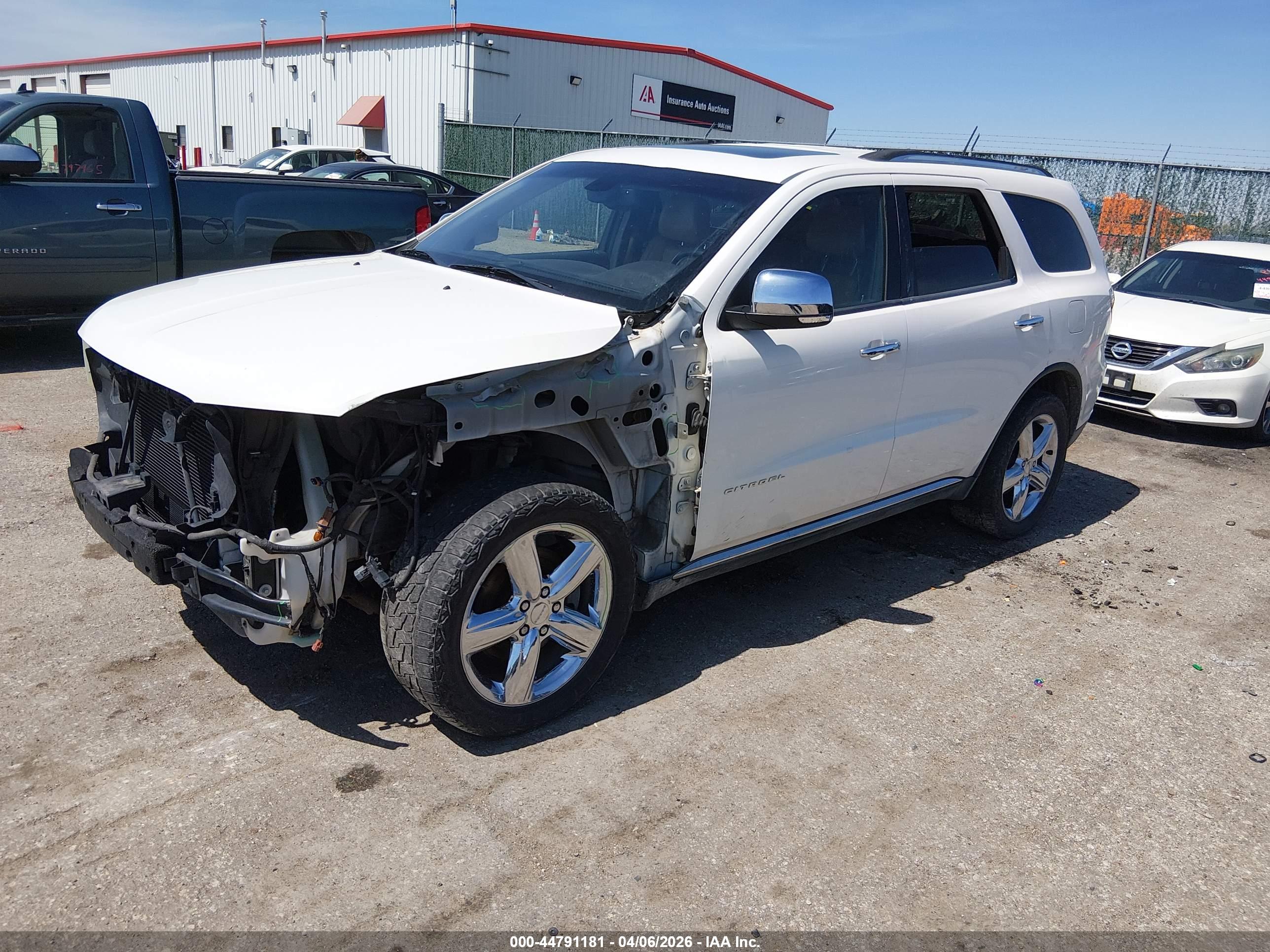 DODGE DURANGO image 2