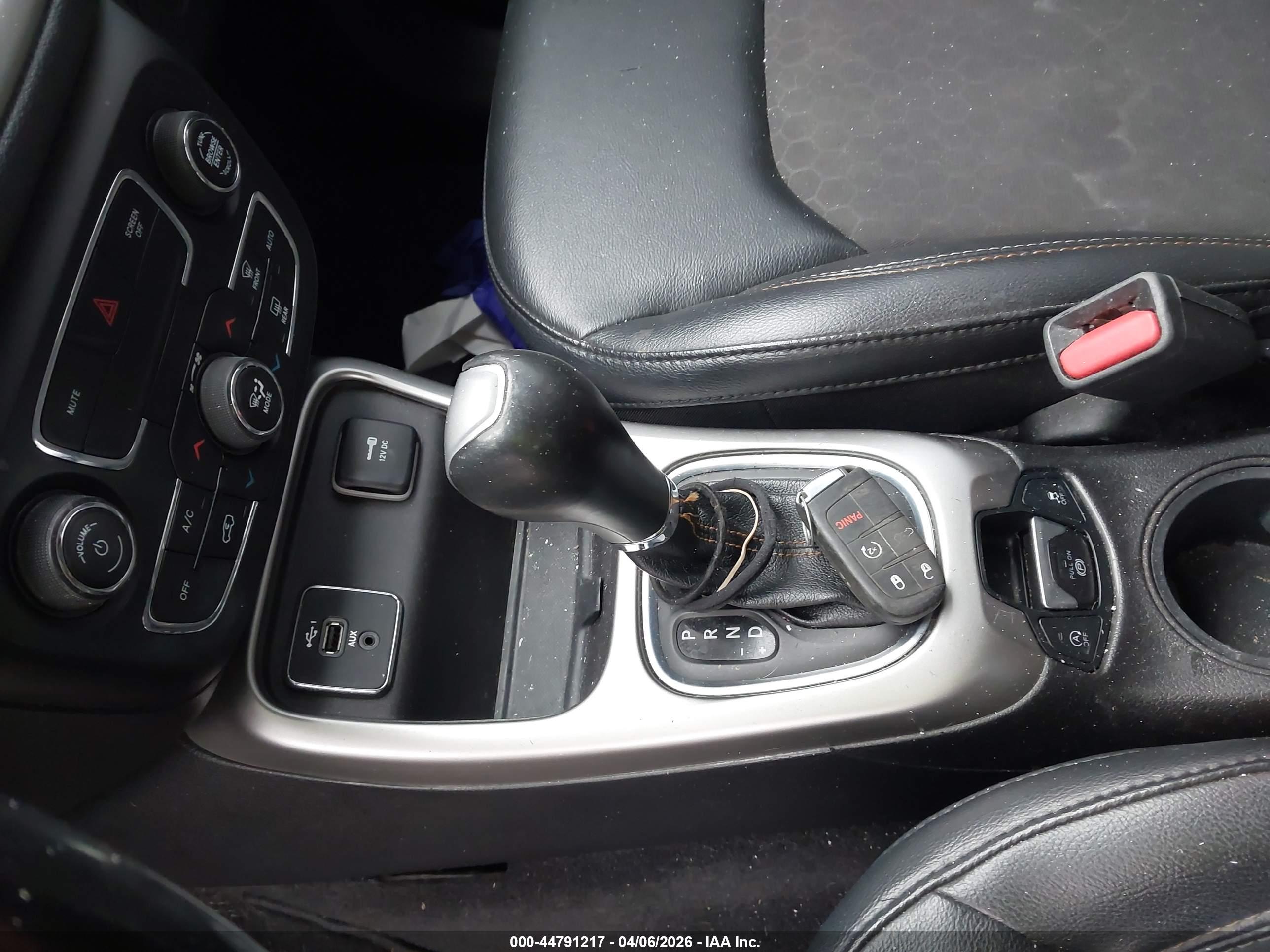 JEEP COMPASS image 11