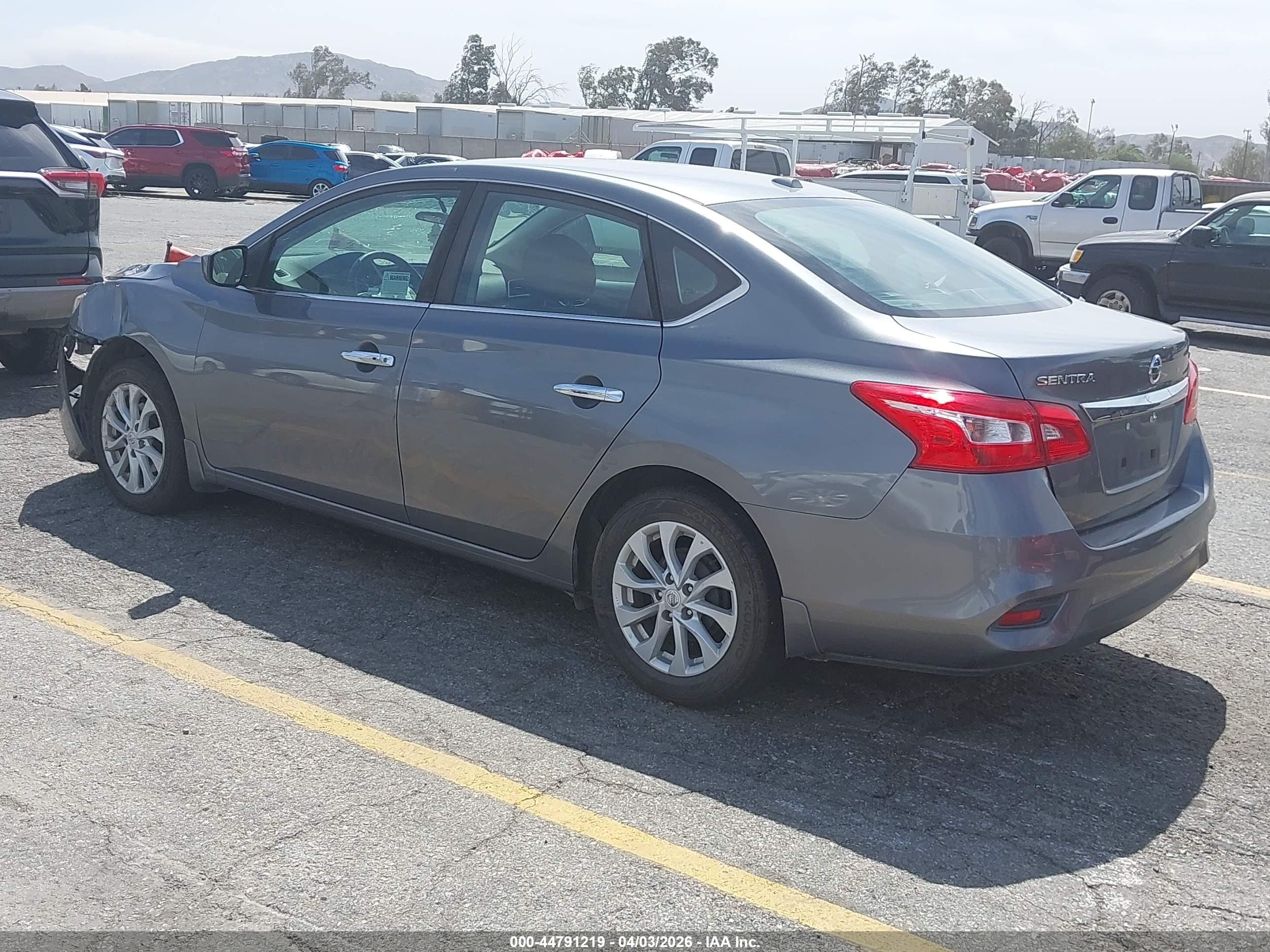 NISSAN SENTRA image 3