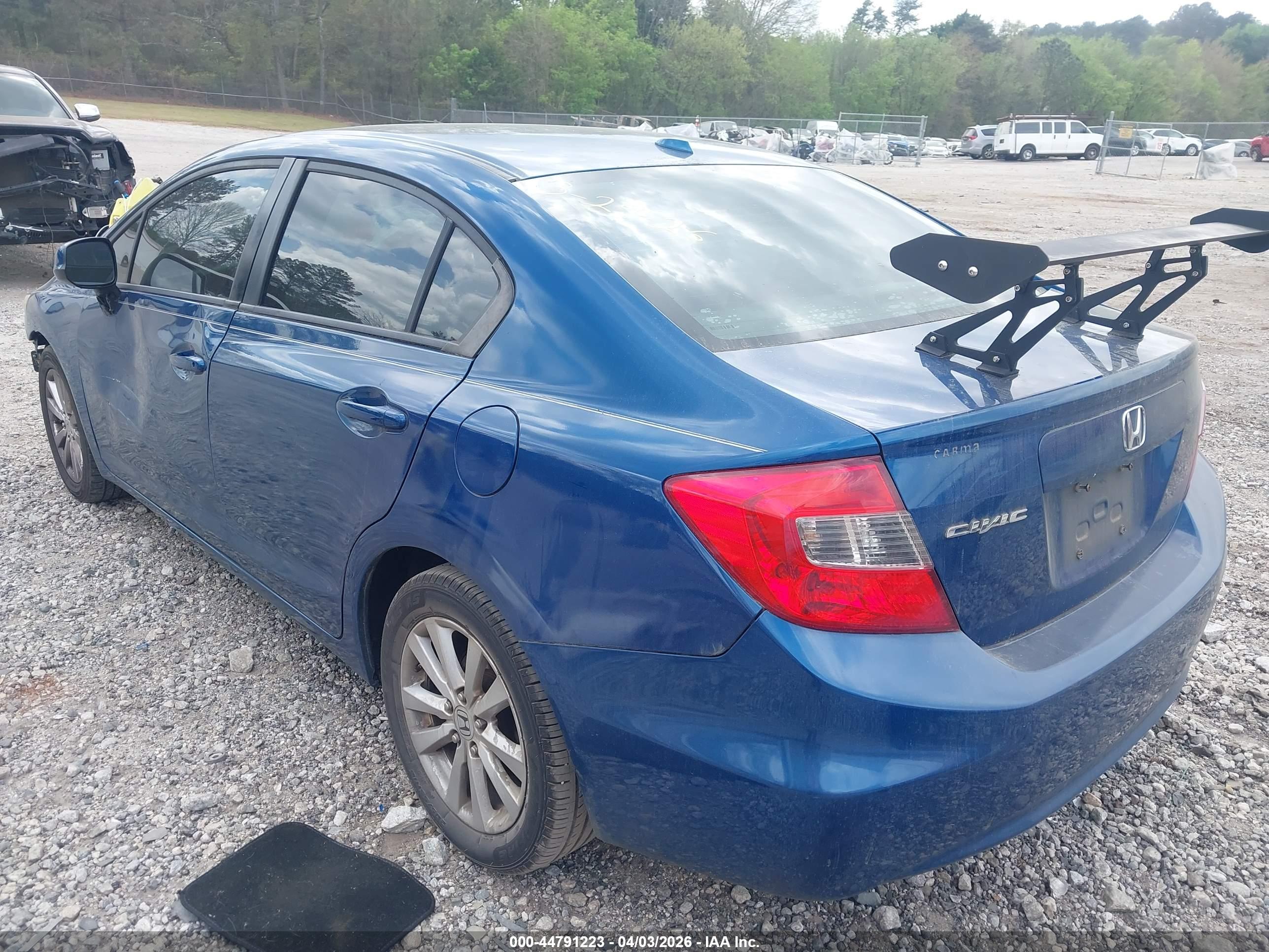 HONDA CIVIC image 3