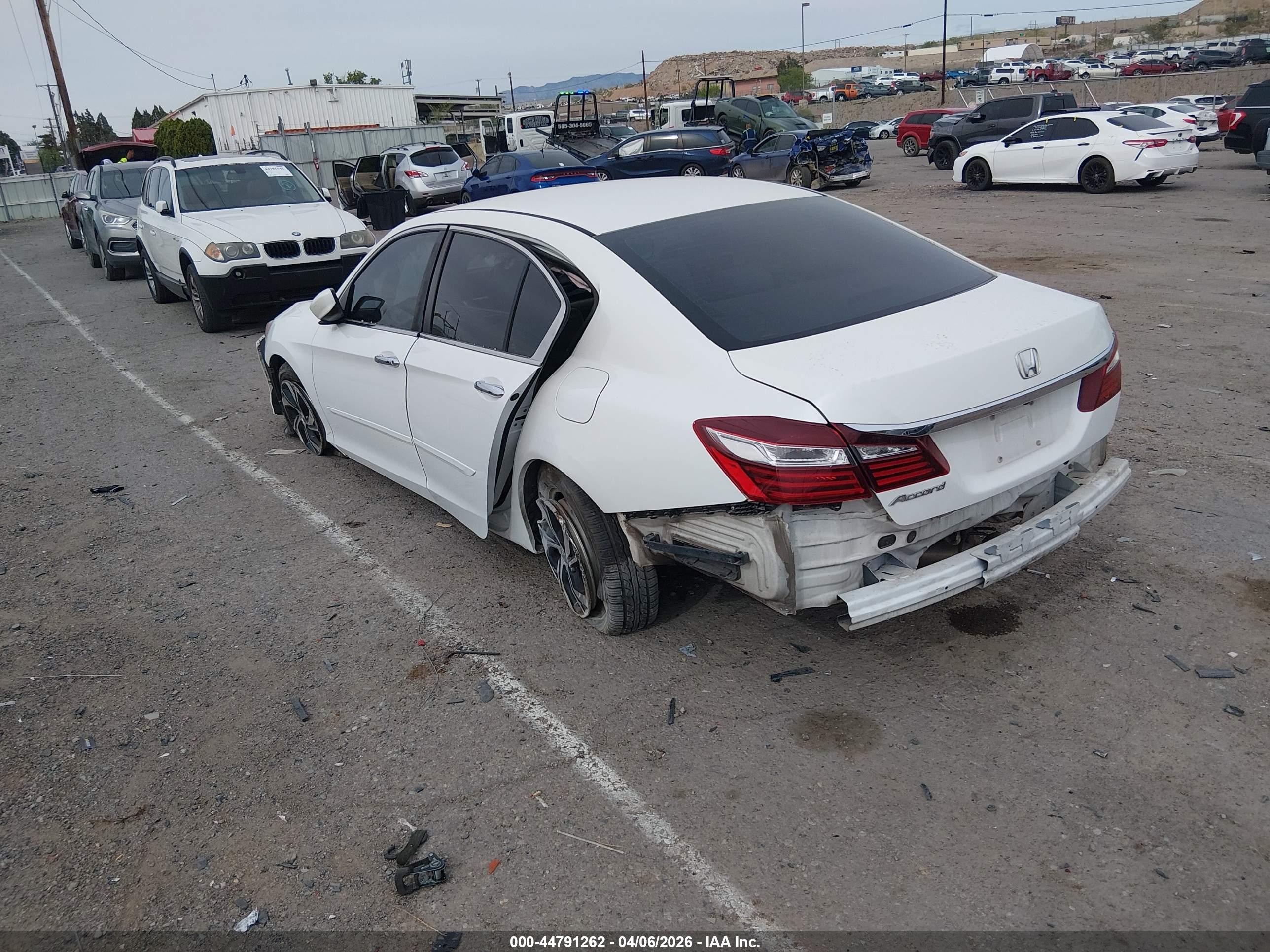 HONDA ACCORD image 3