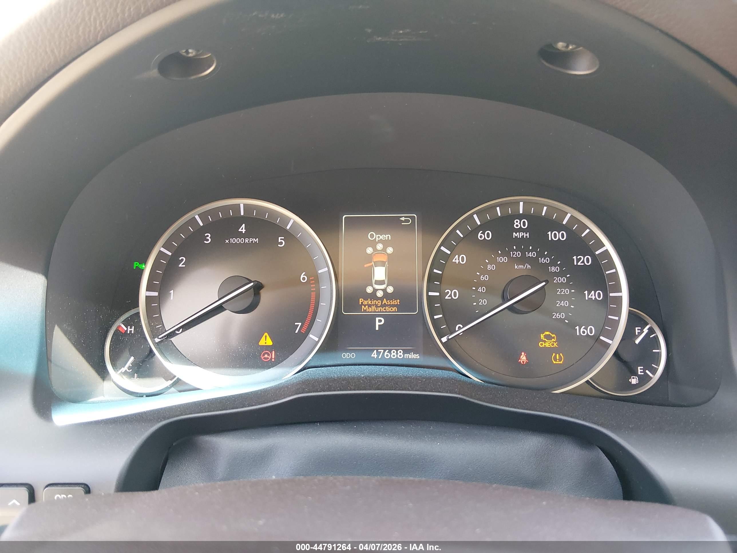 LEXUS ES image 7