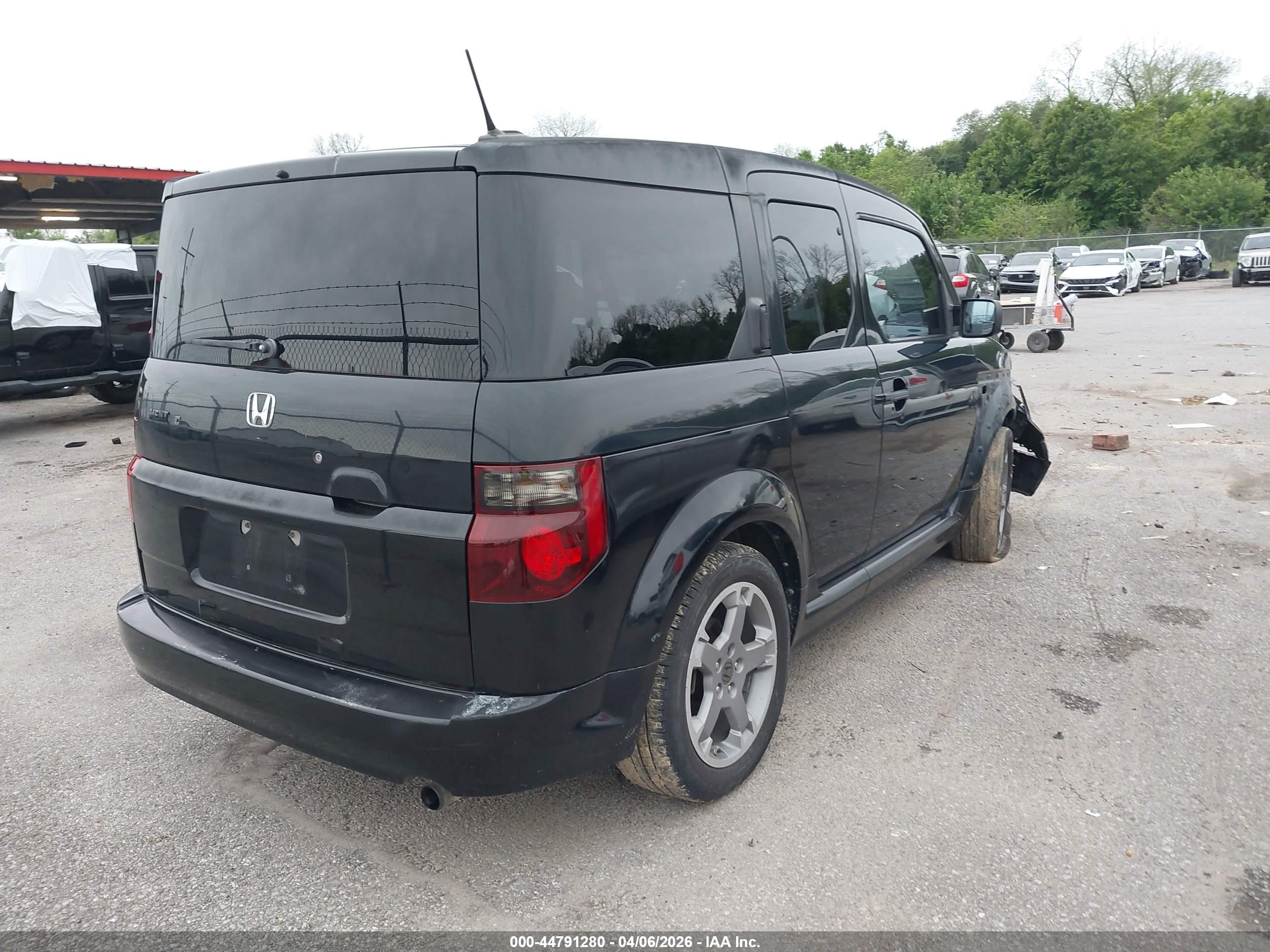 HONDA ELEMENT image 4
