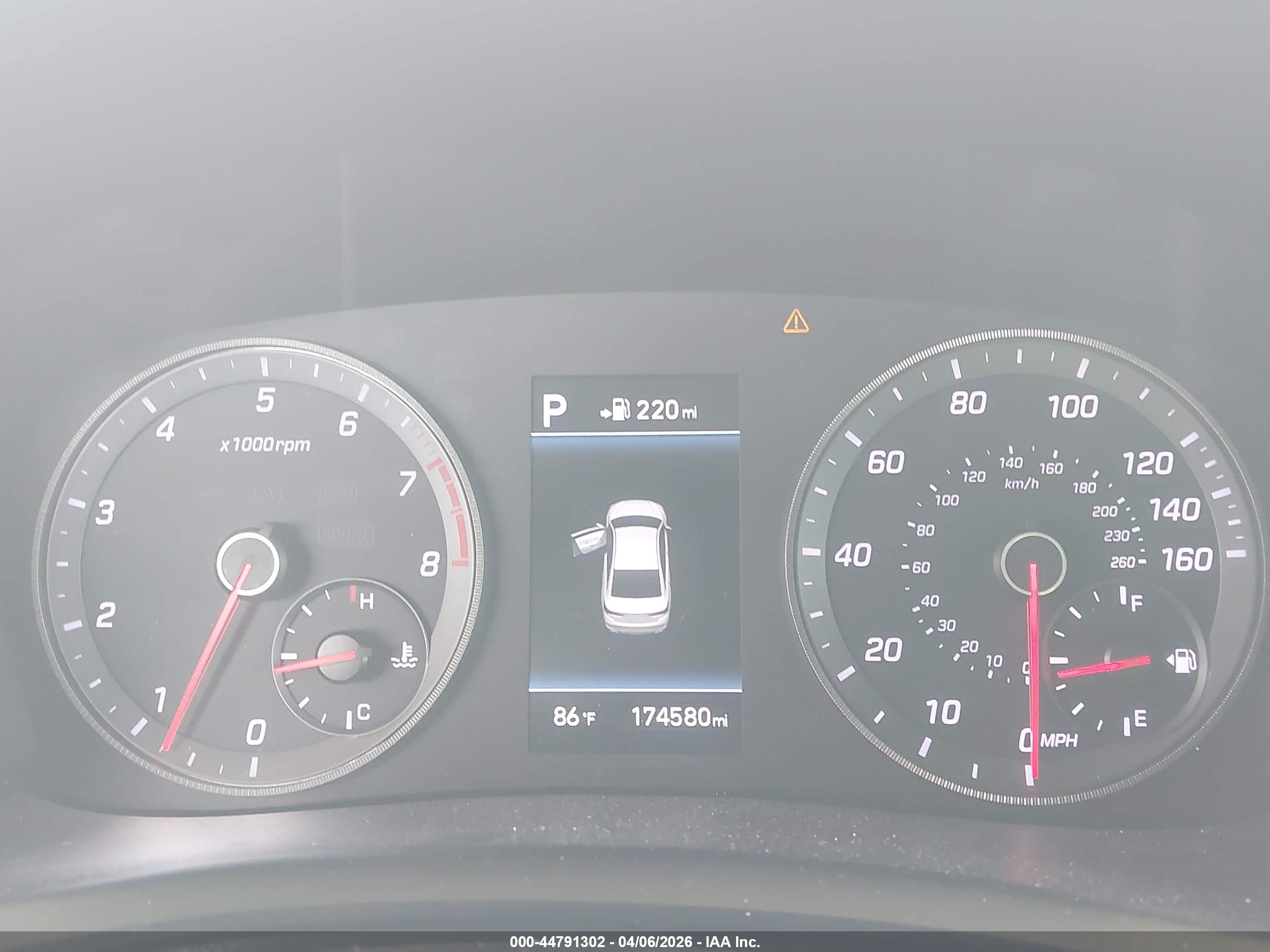HYUNDAI SONATA image 7