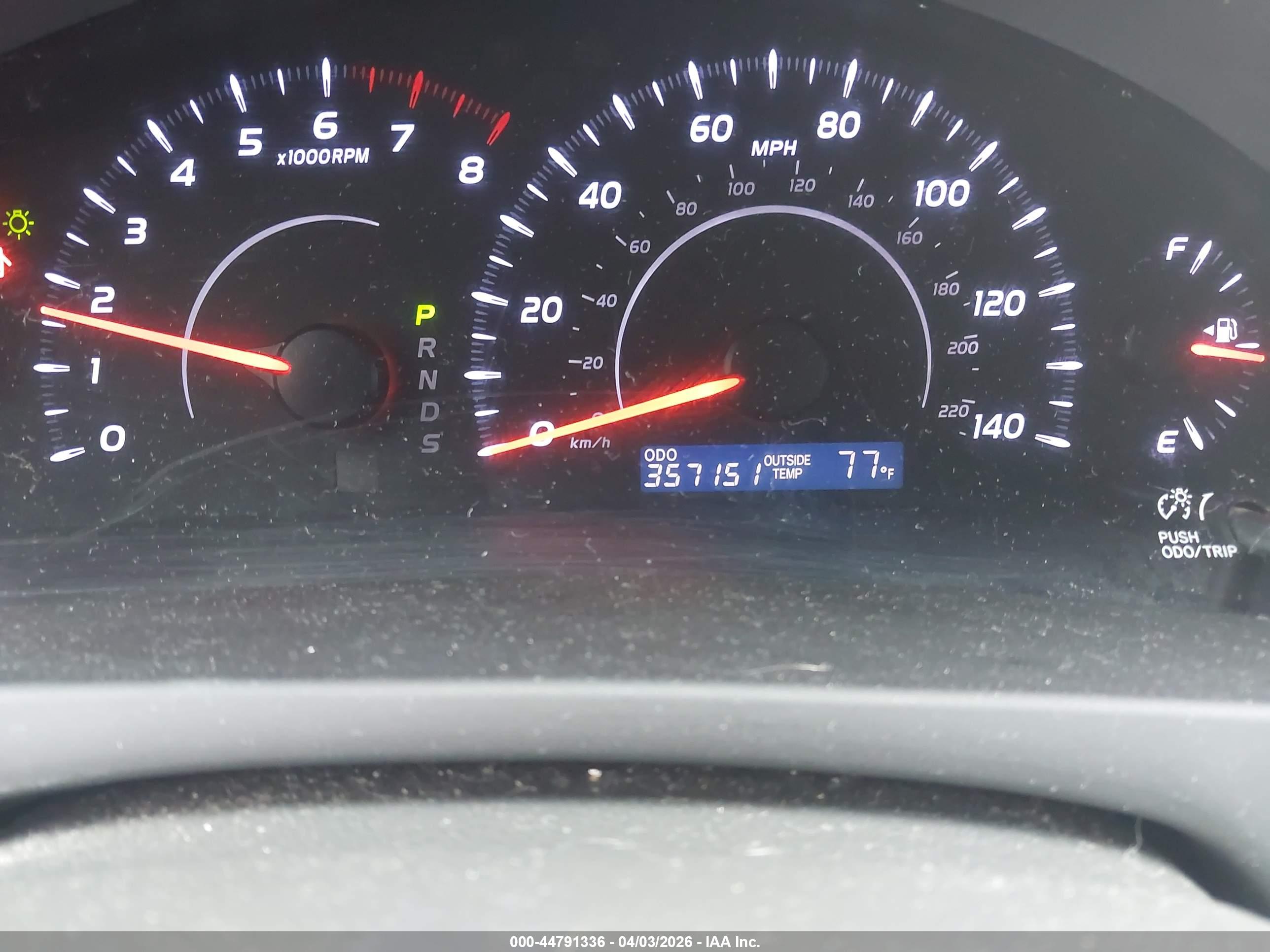 TOYOTA CAMRY image 7