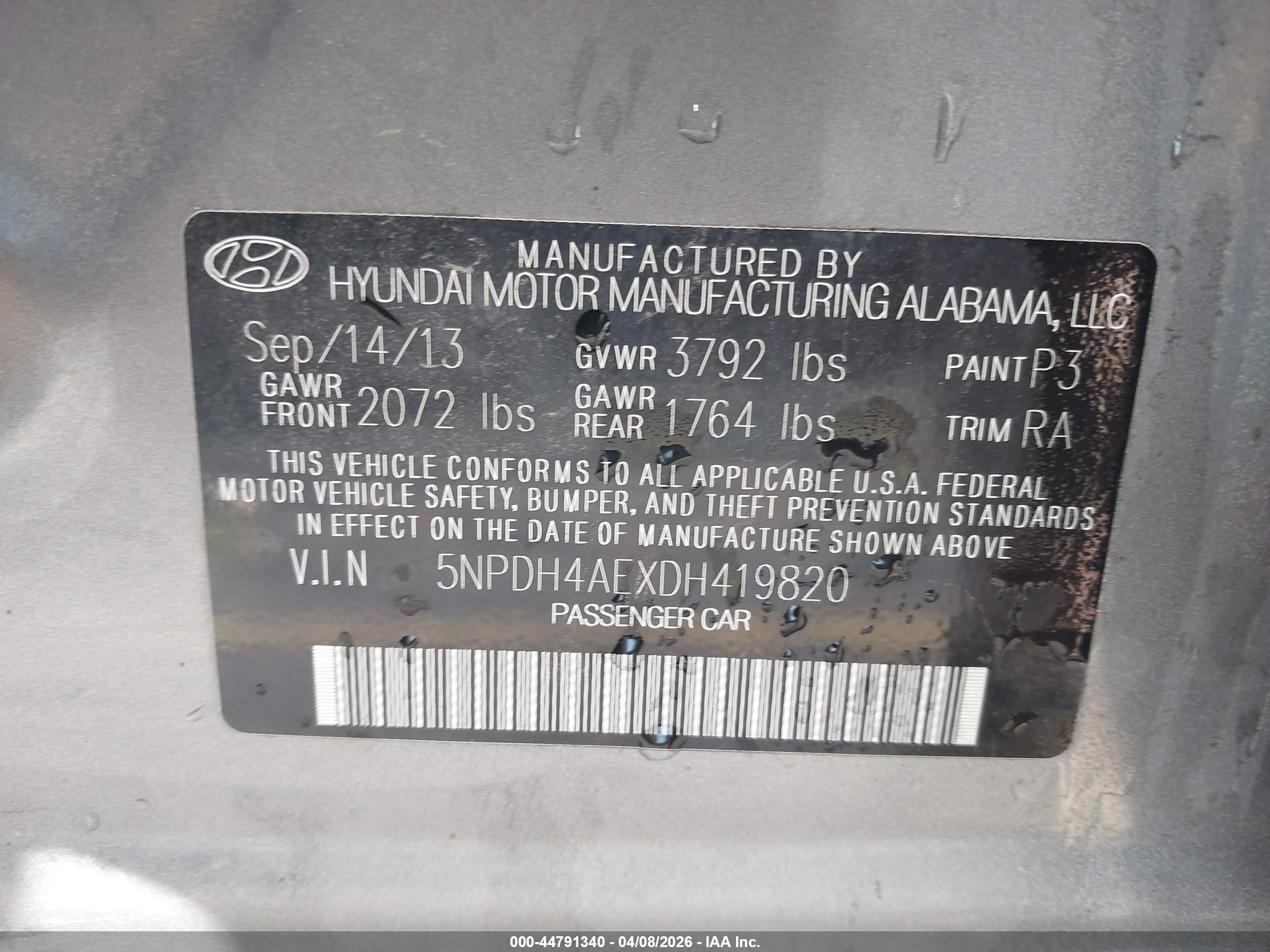 HYUNDAI ELANTRA image 9
