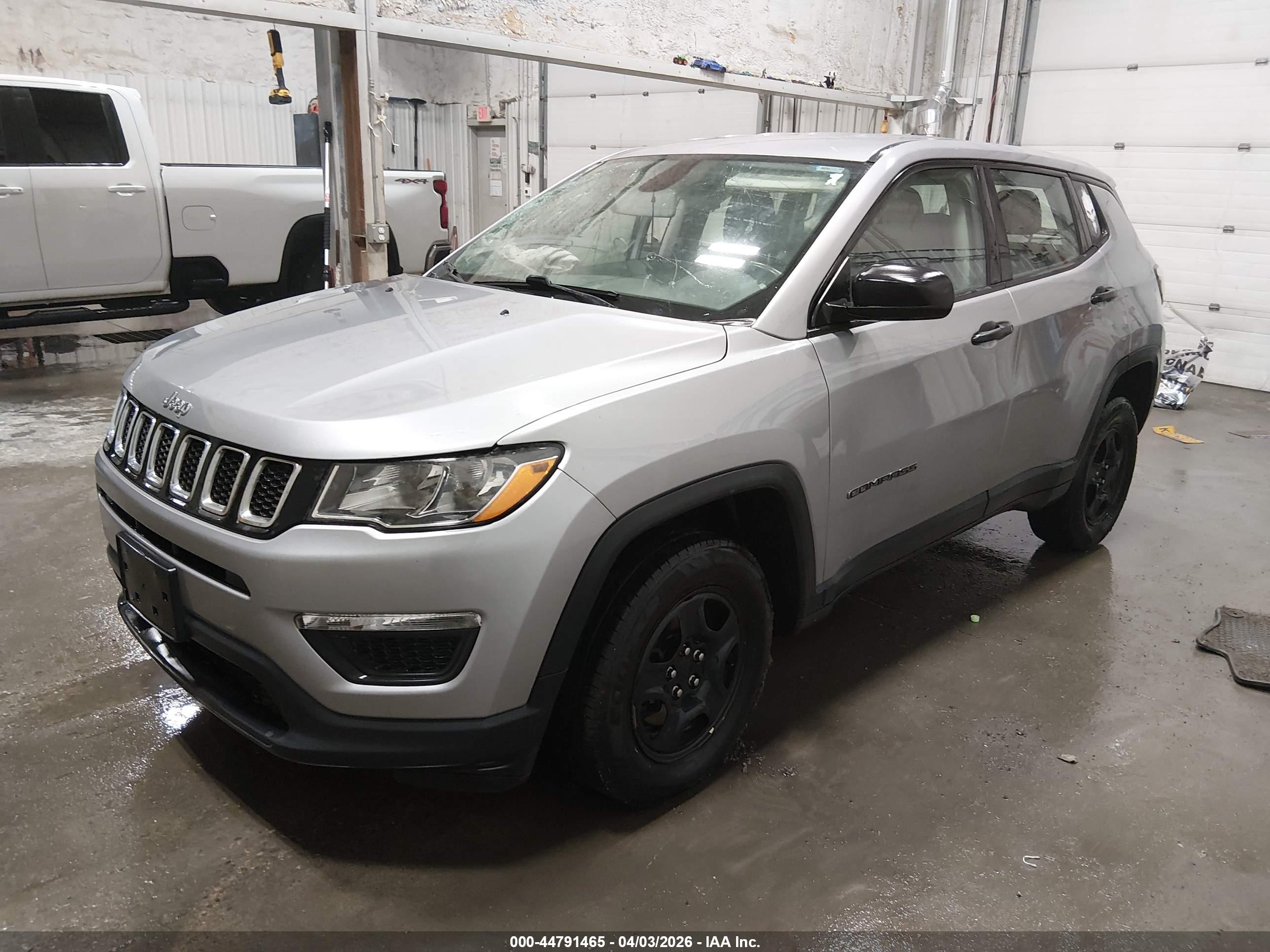 JEEP COMPASS image 2
