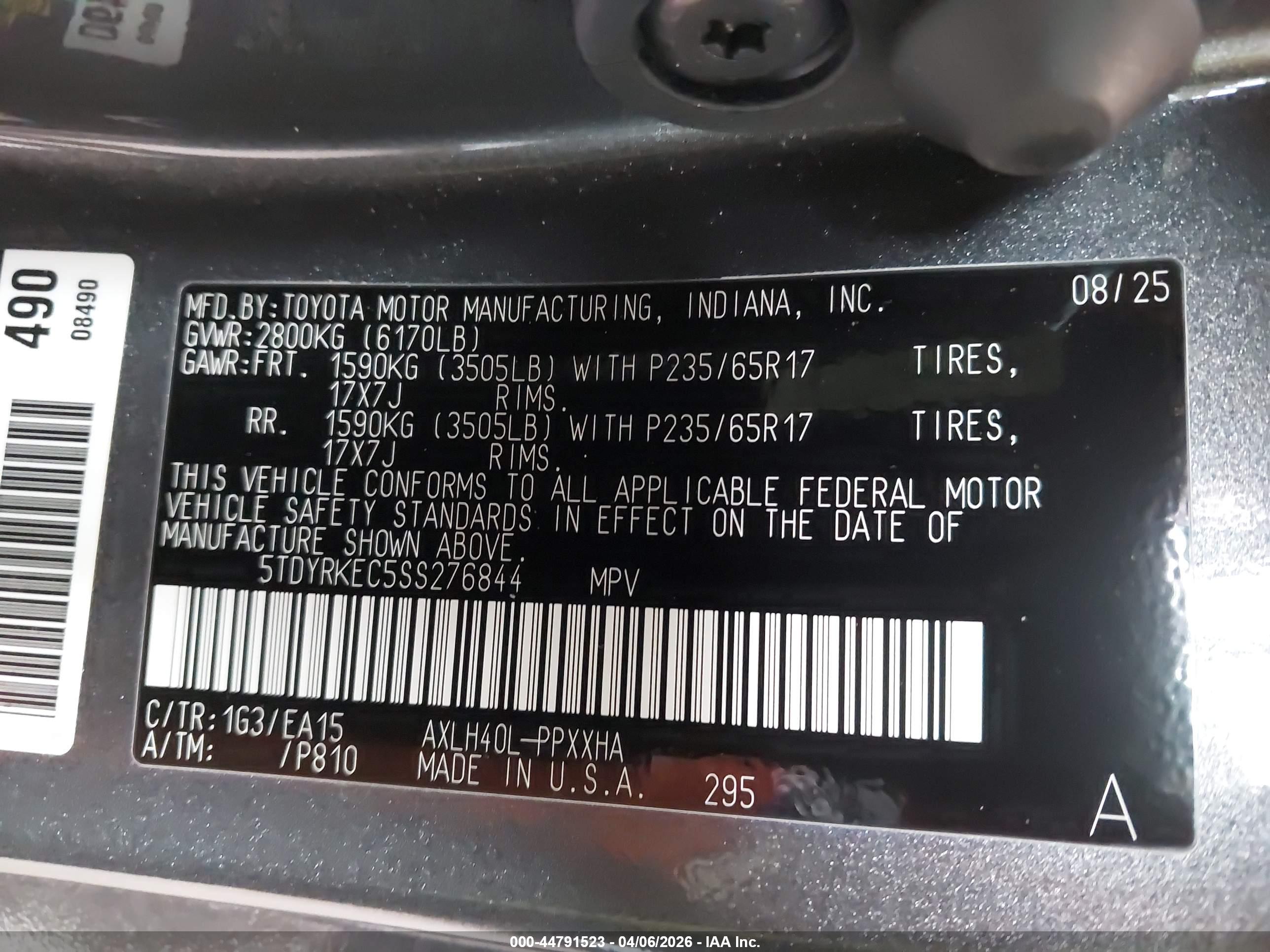TOYOTA SIENNA image 9