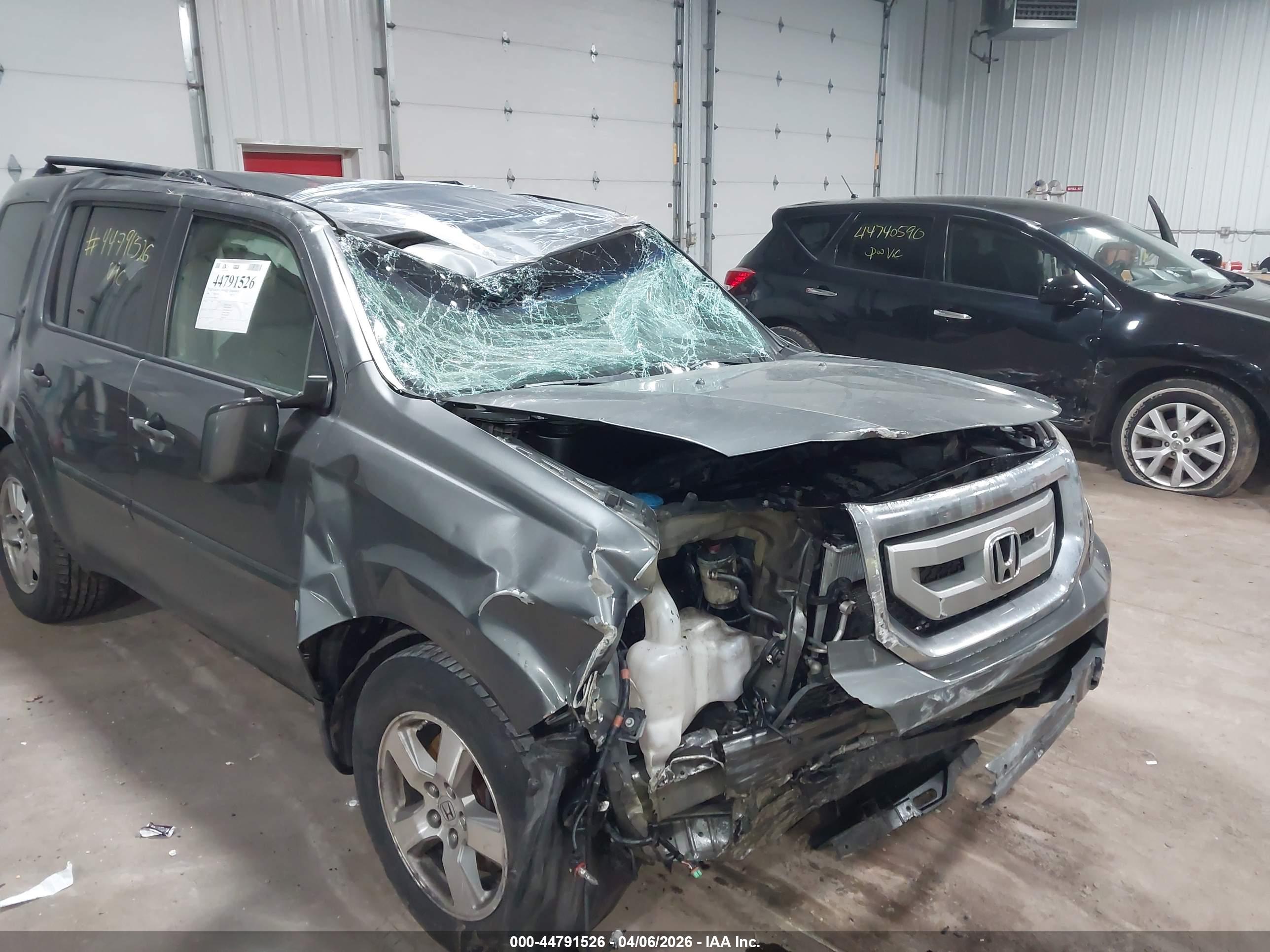 HONDA PILOT image 6