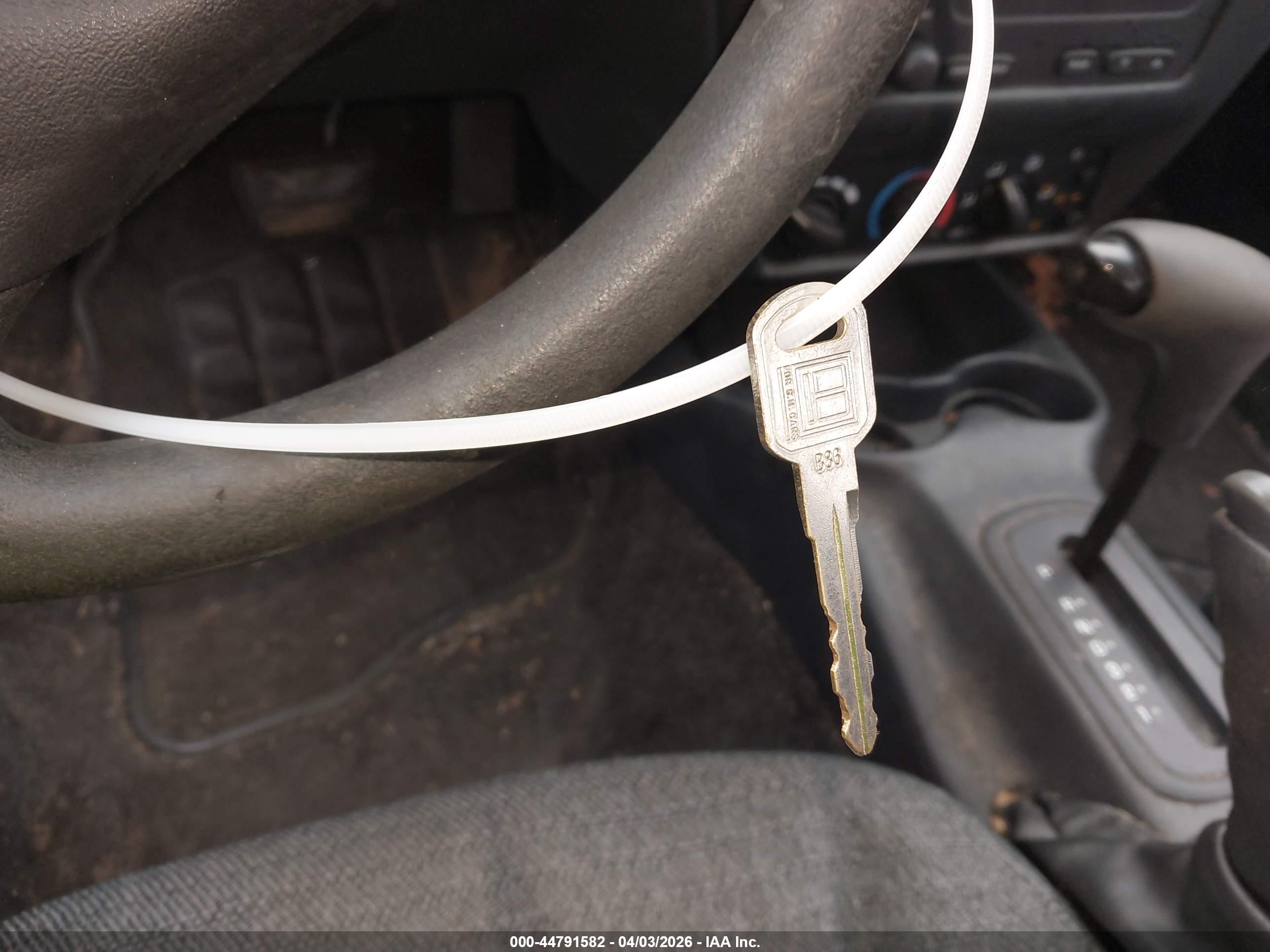 CHEVROLET CAVALIER image 11