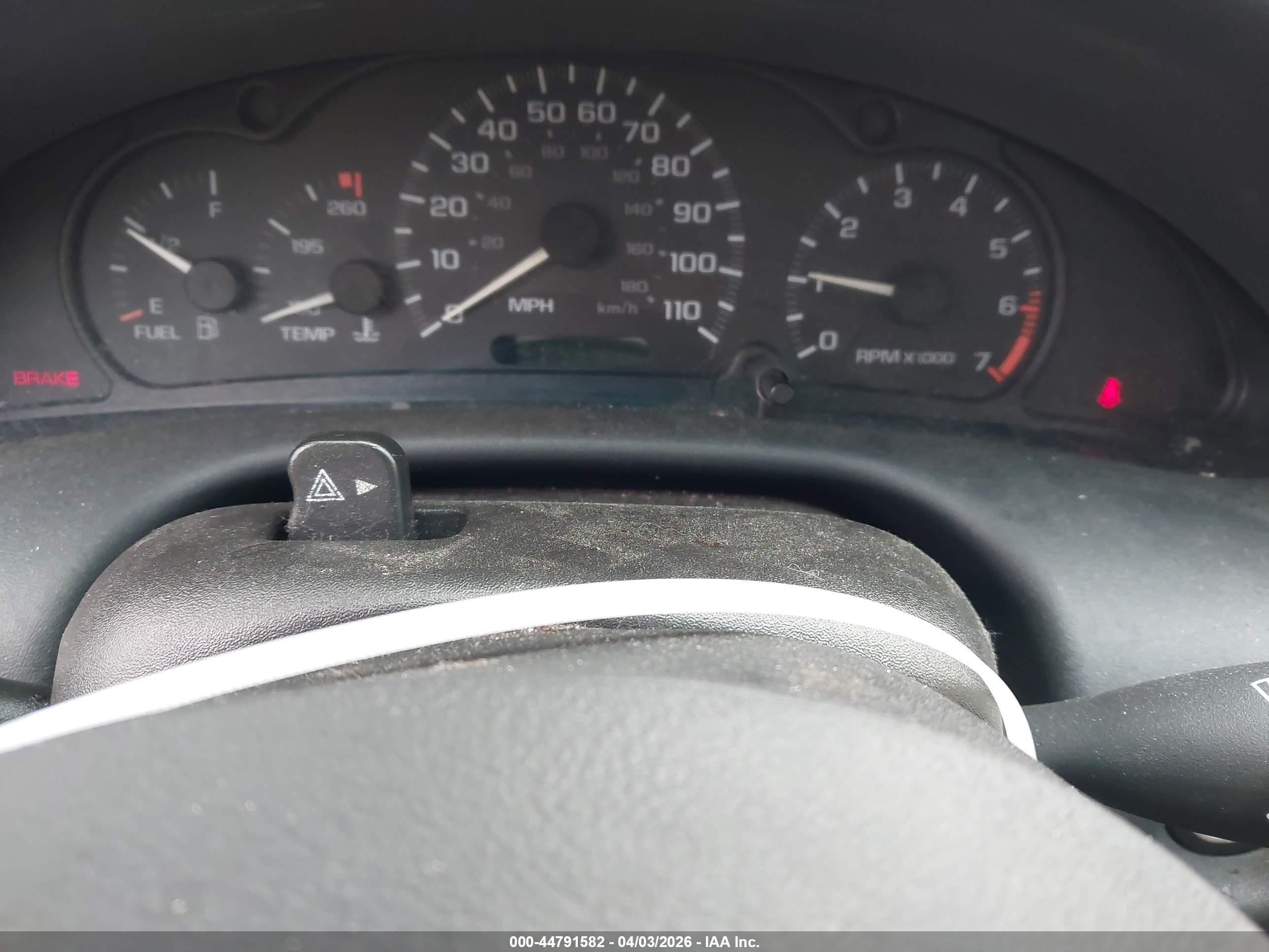 CHEVROLET CAVALIER image 7