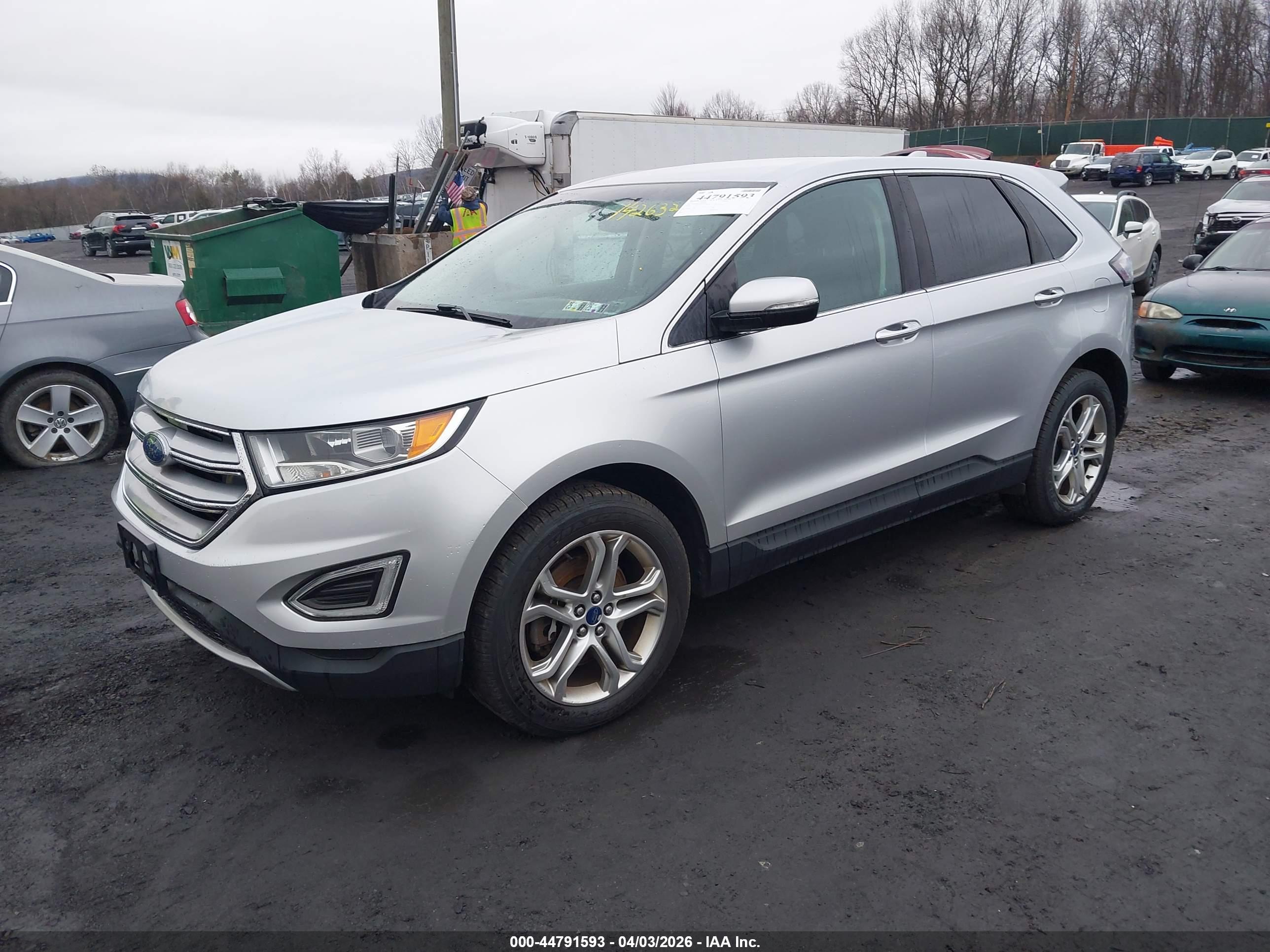 FORD EDGE image 2