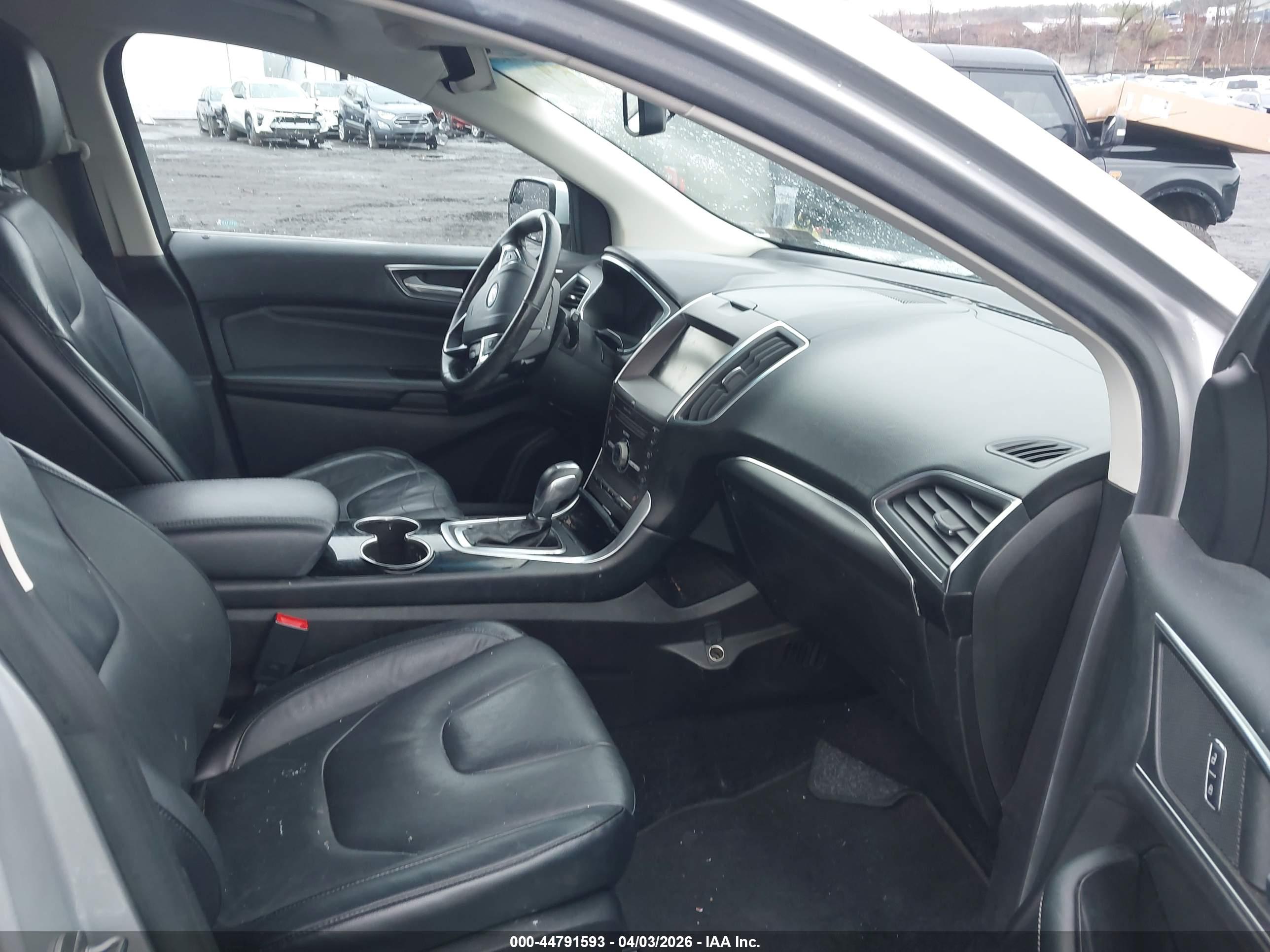 FORD EDGE image 5