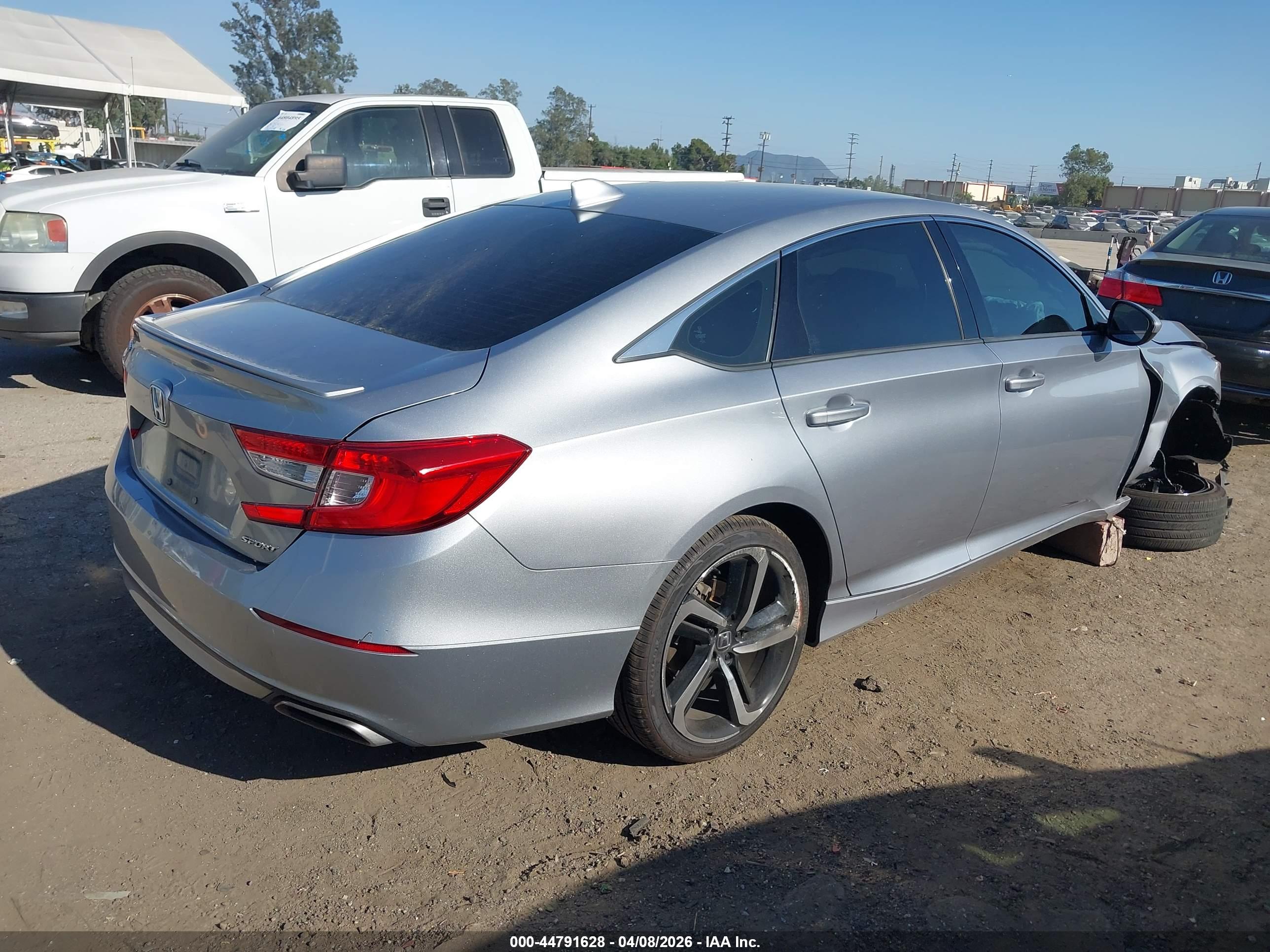 HONDA ACCORD image 4
