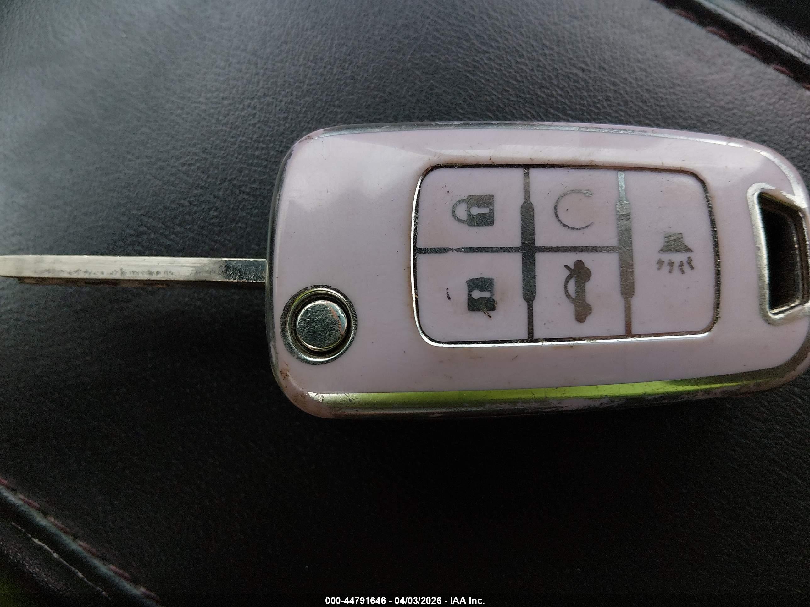 CHEVROLET EQUINOX image 11