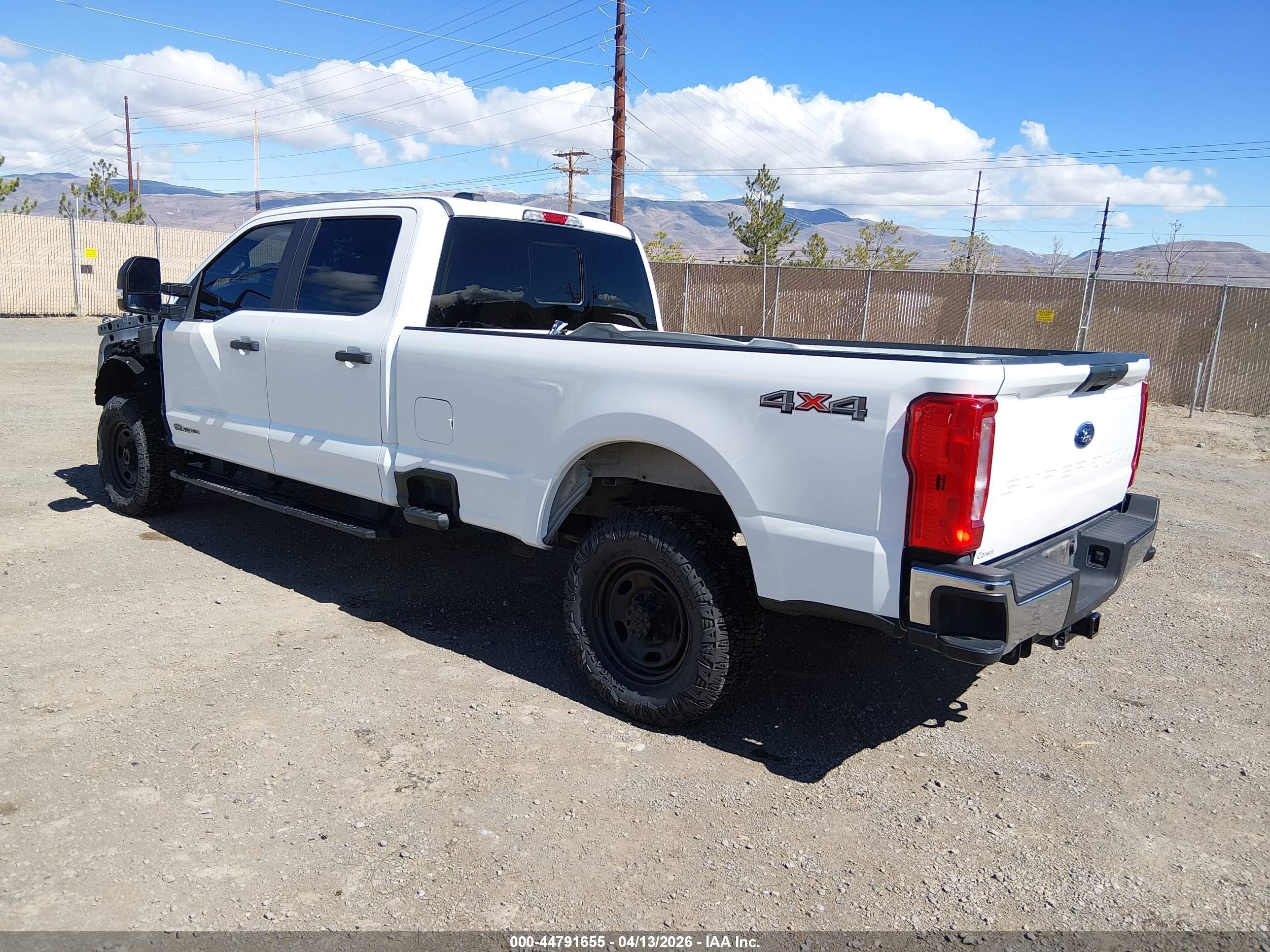 FORD F-350 image 3
