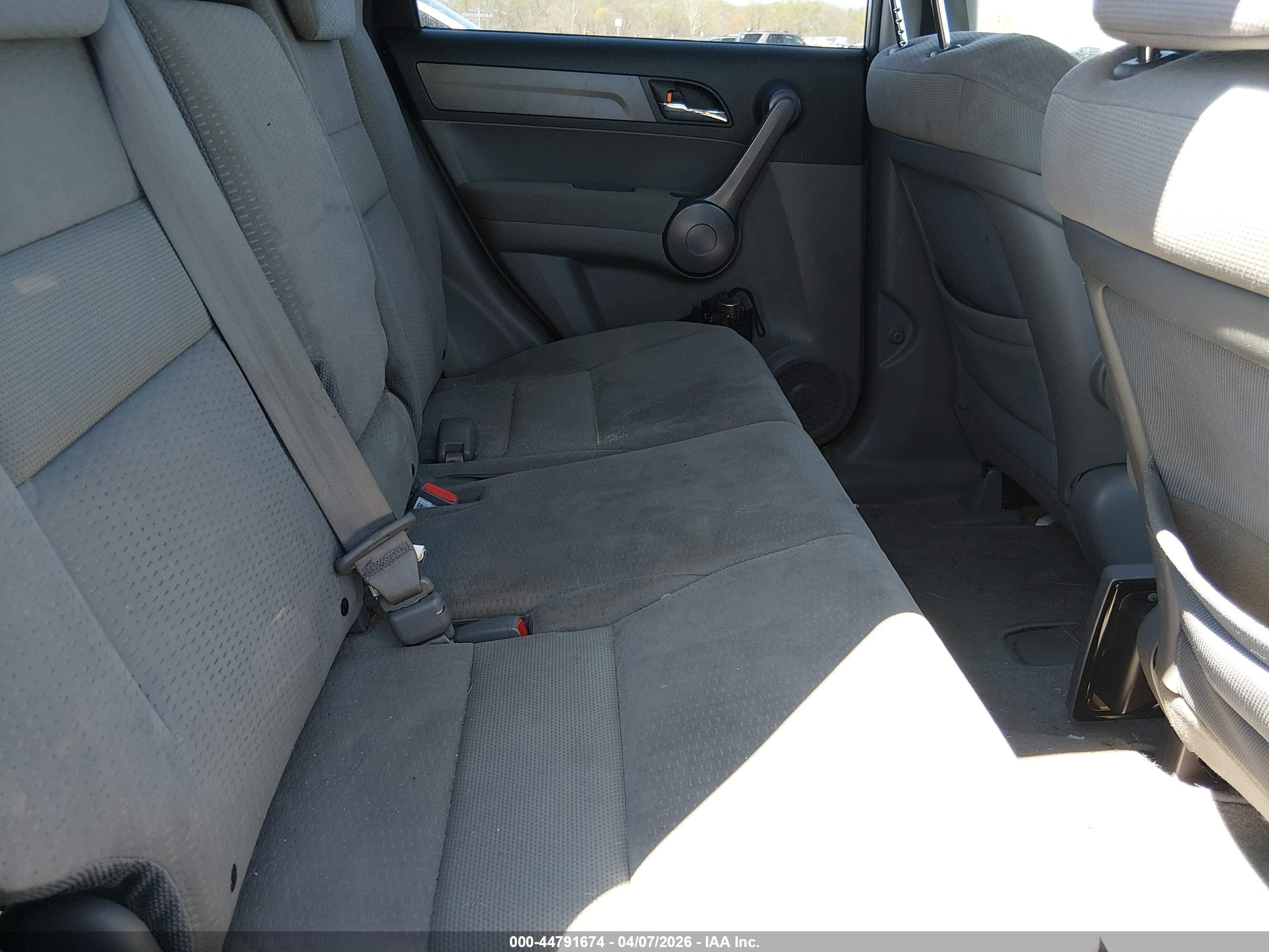 HONDA CR-V image 8
