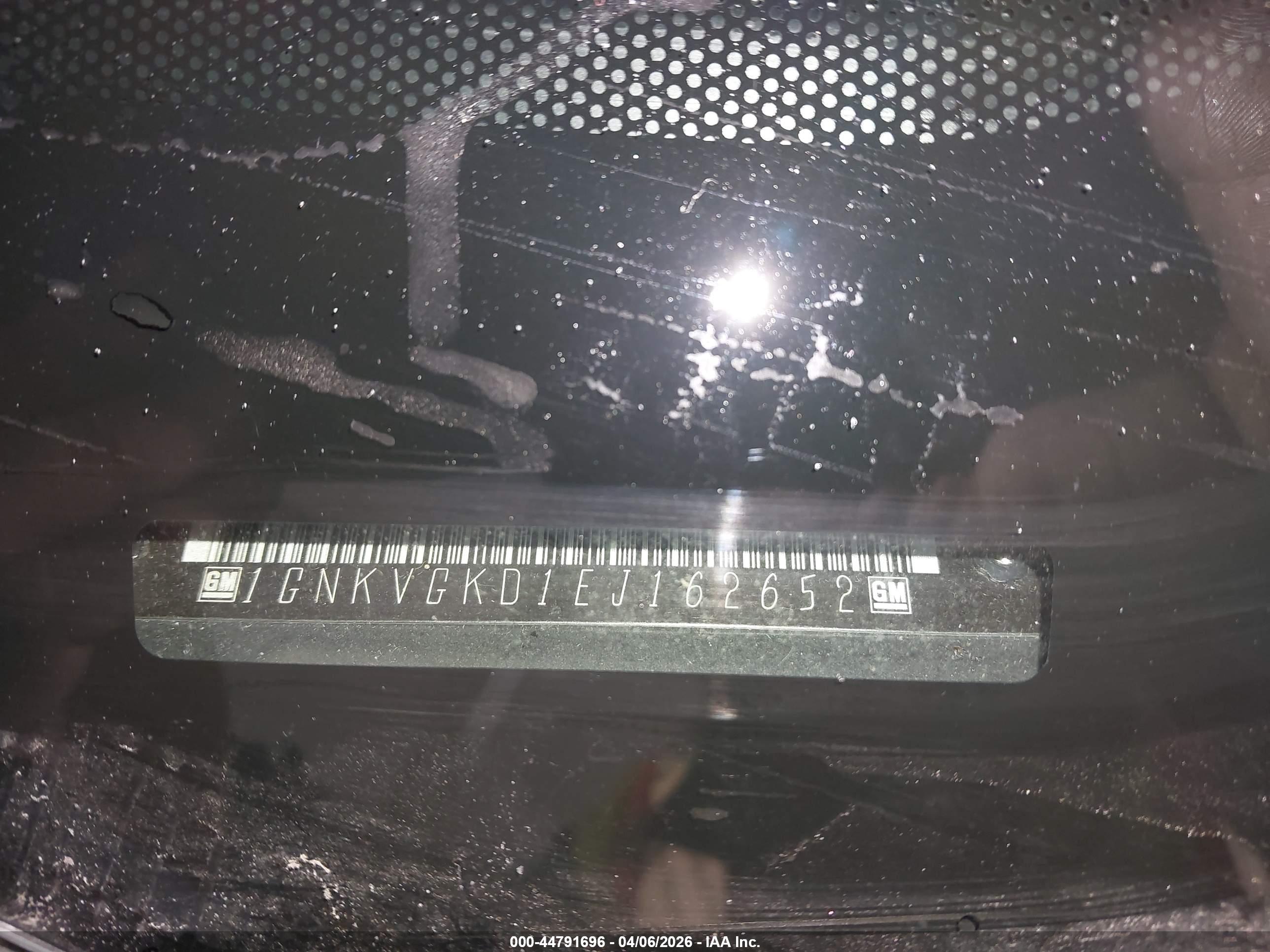 CHEVROLET TRAVERSE image 9