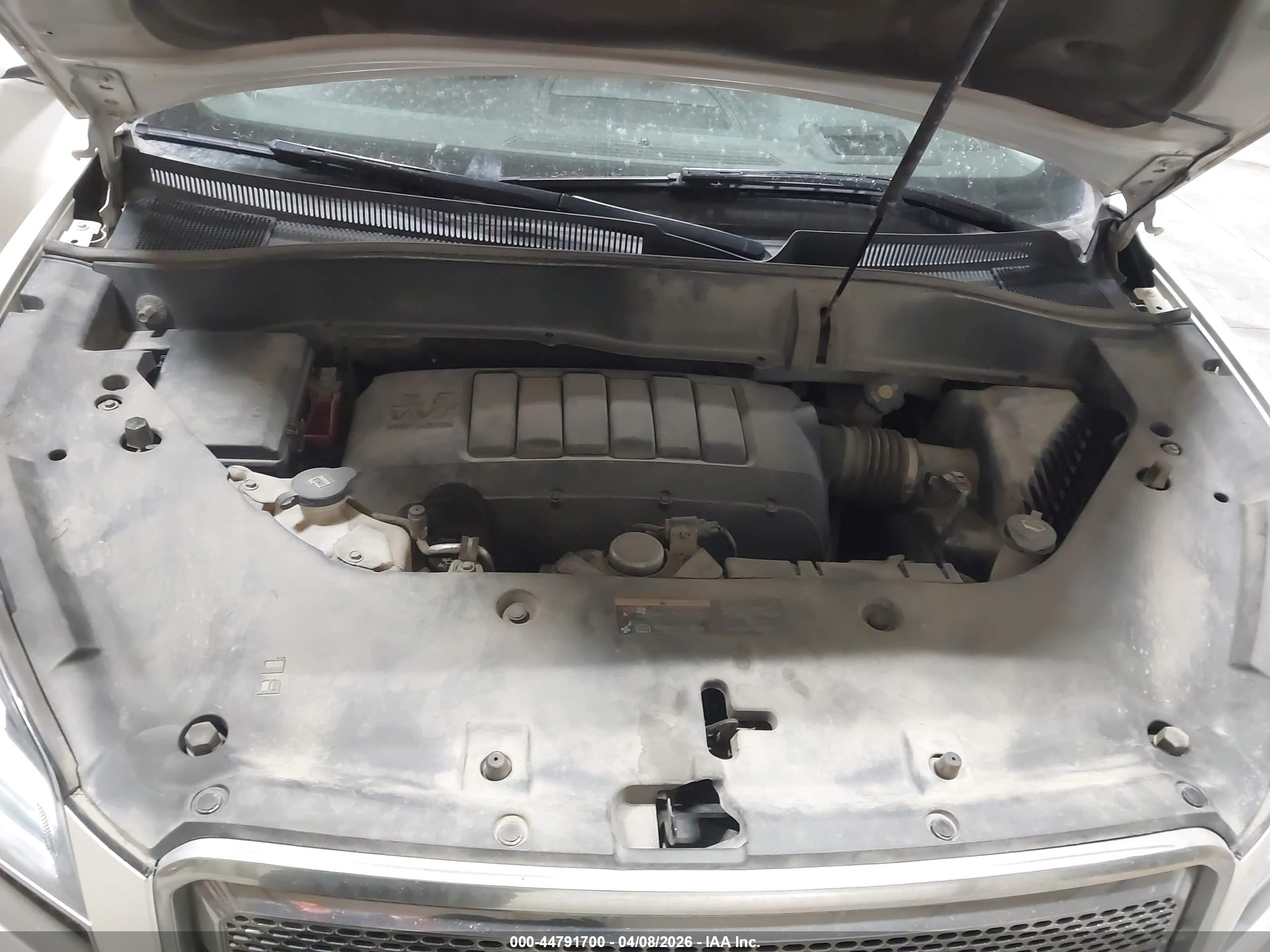 GMC ACADIA image 10