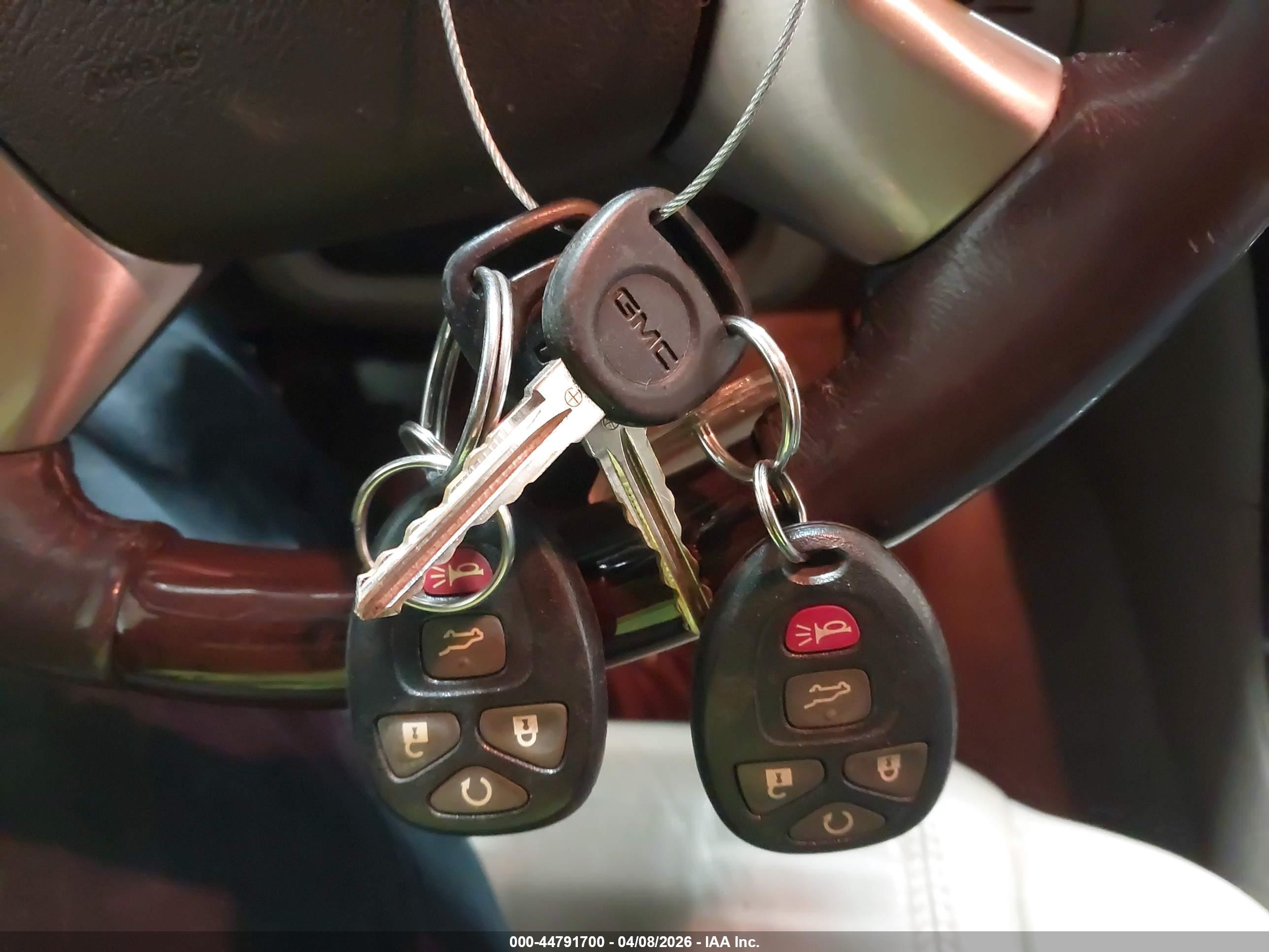 GMC ACADIA image 11