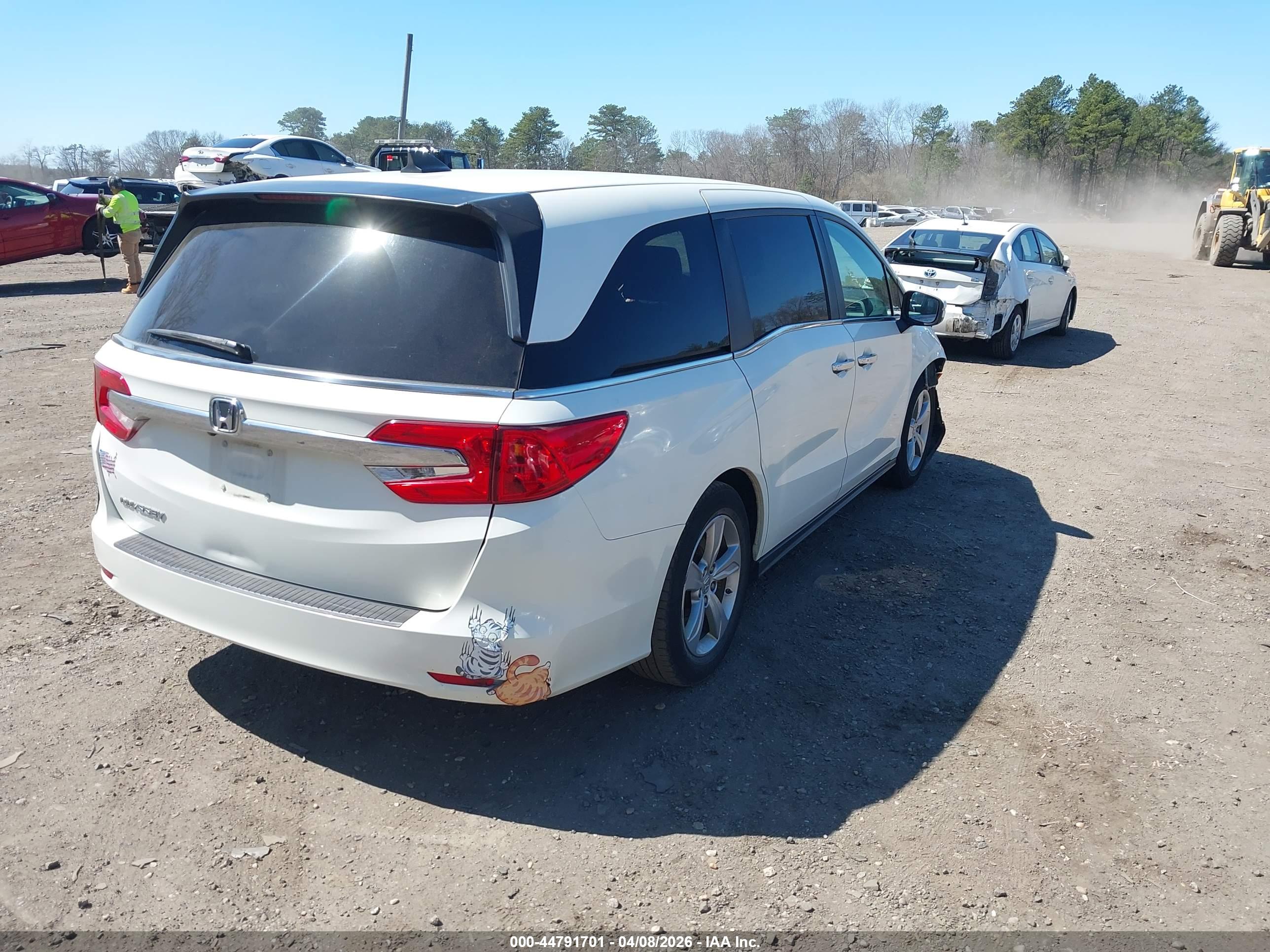 HONDA ODYSSEY image 4