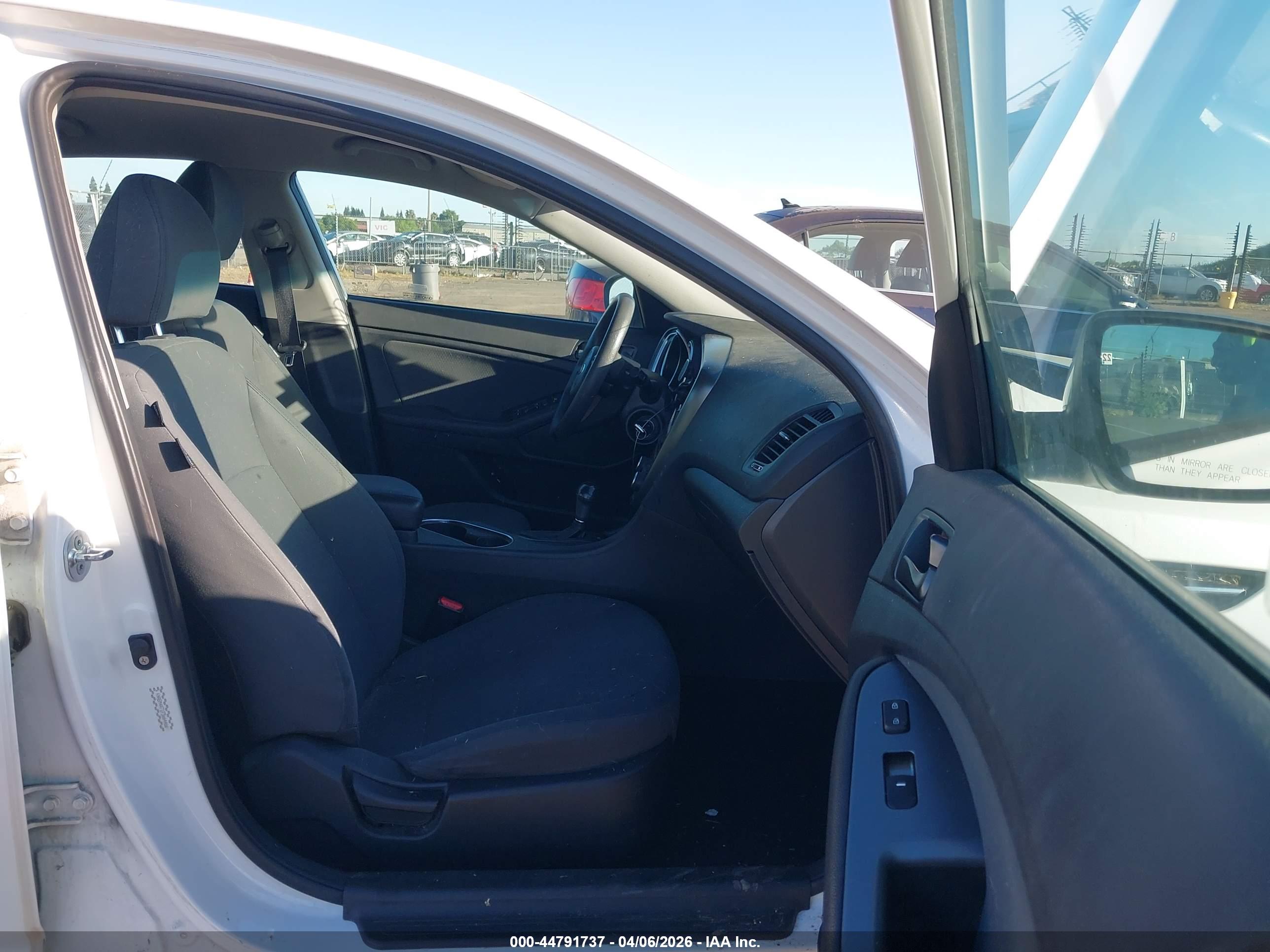 KIA OPTIMA image 5