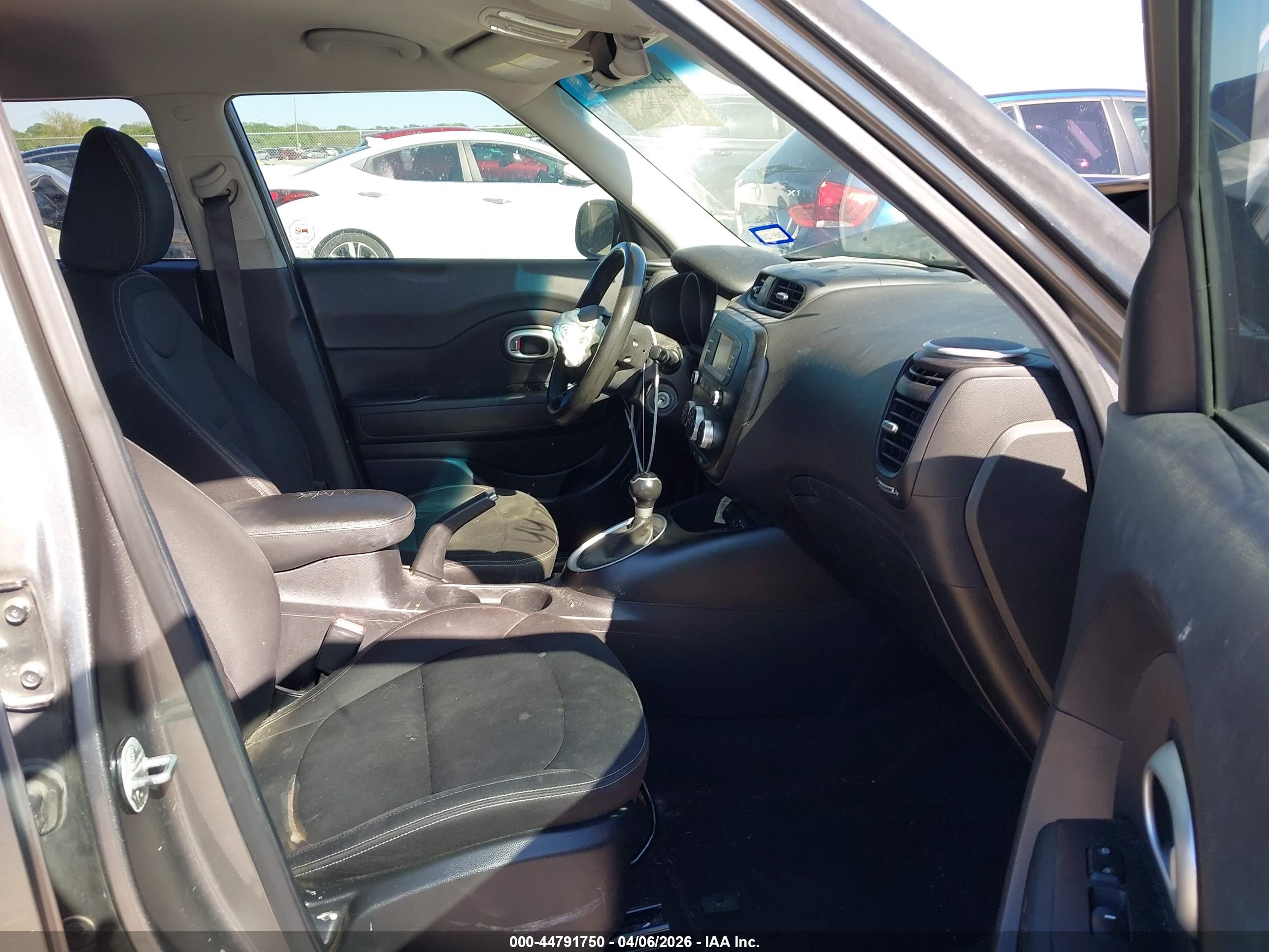 KIA SOUL image 5