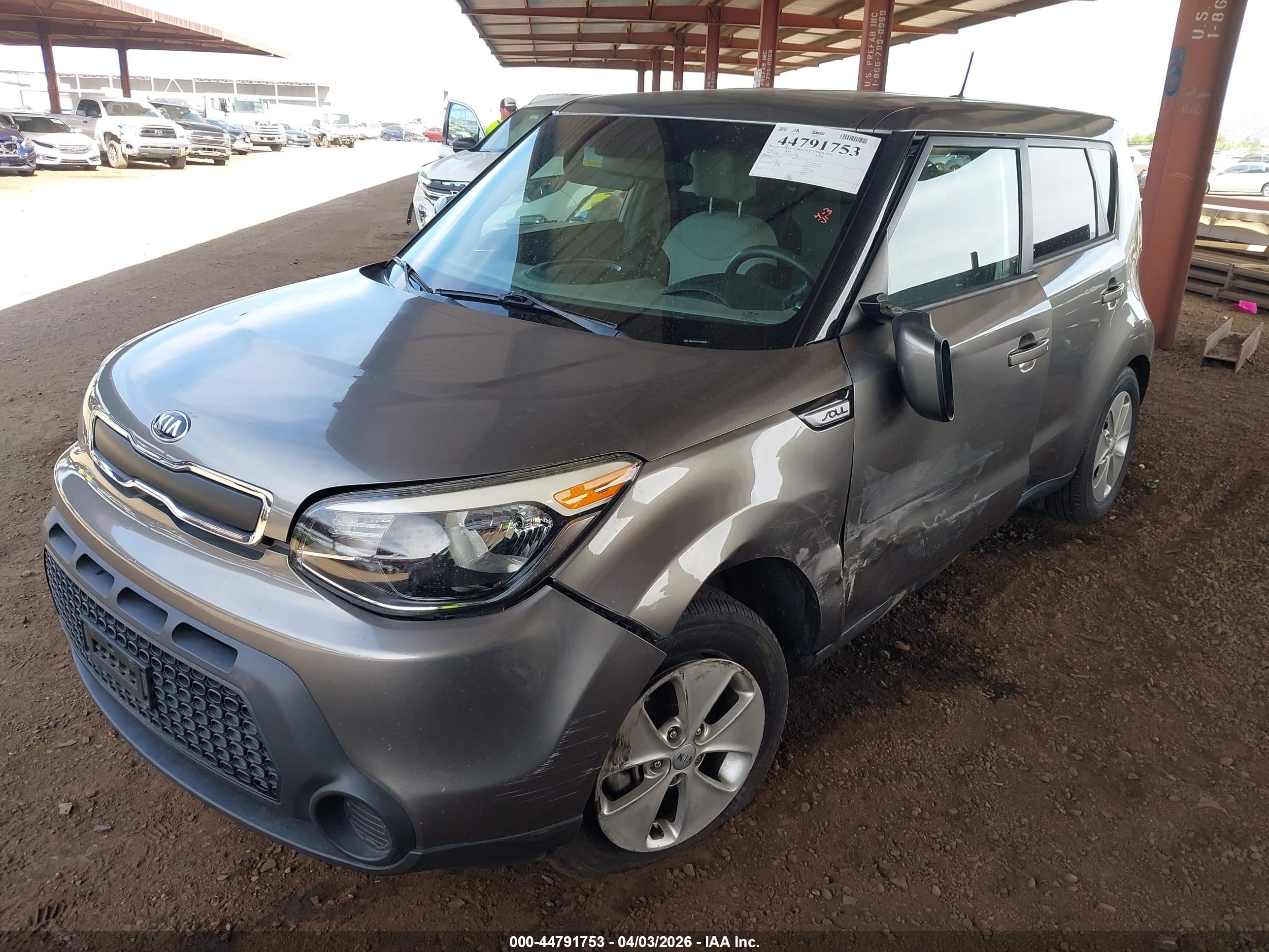 KIA SOUL image 2