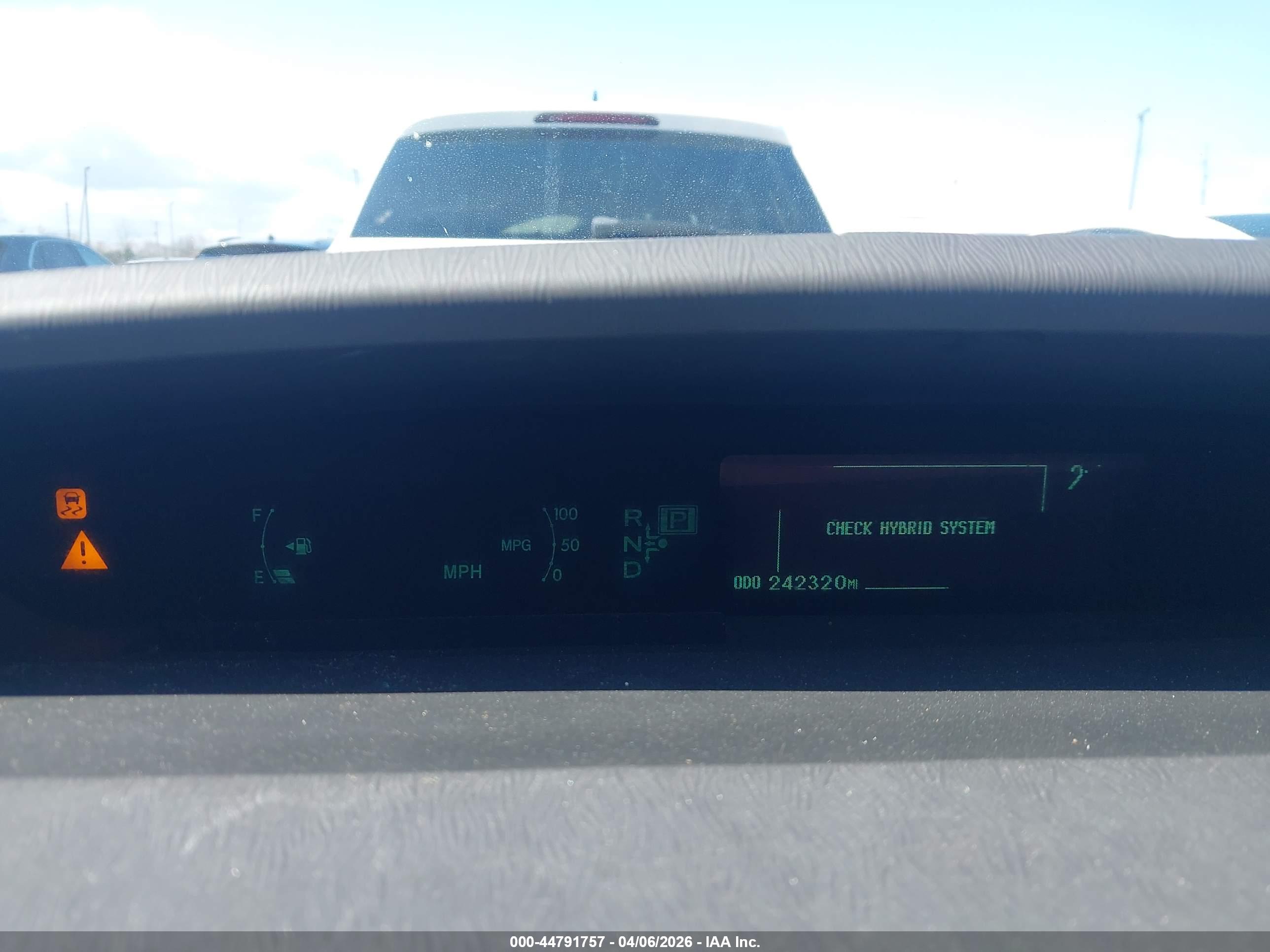 TOYOTA PRIUS image 7