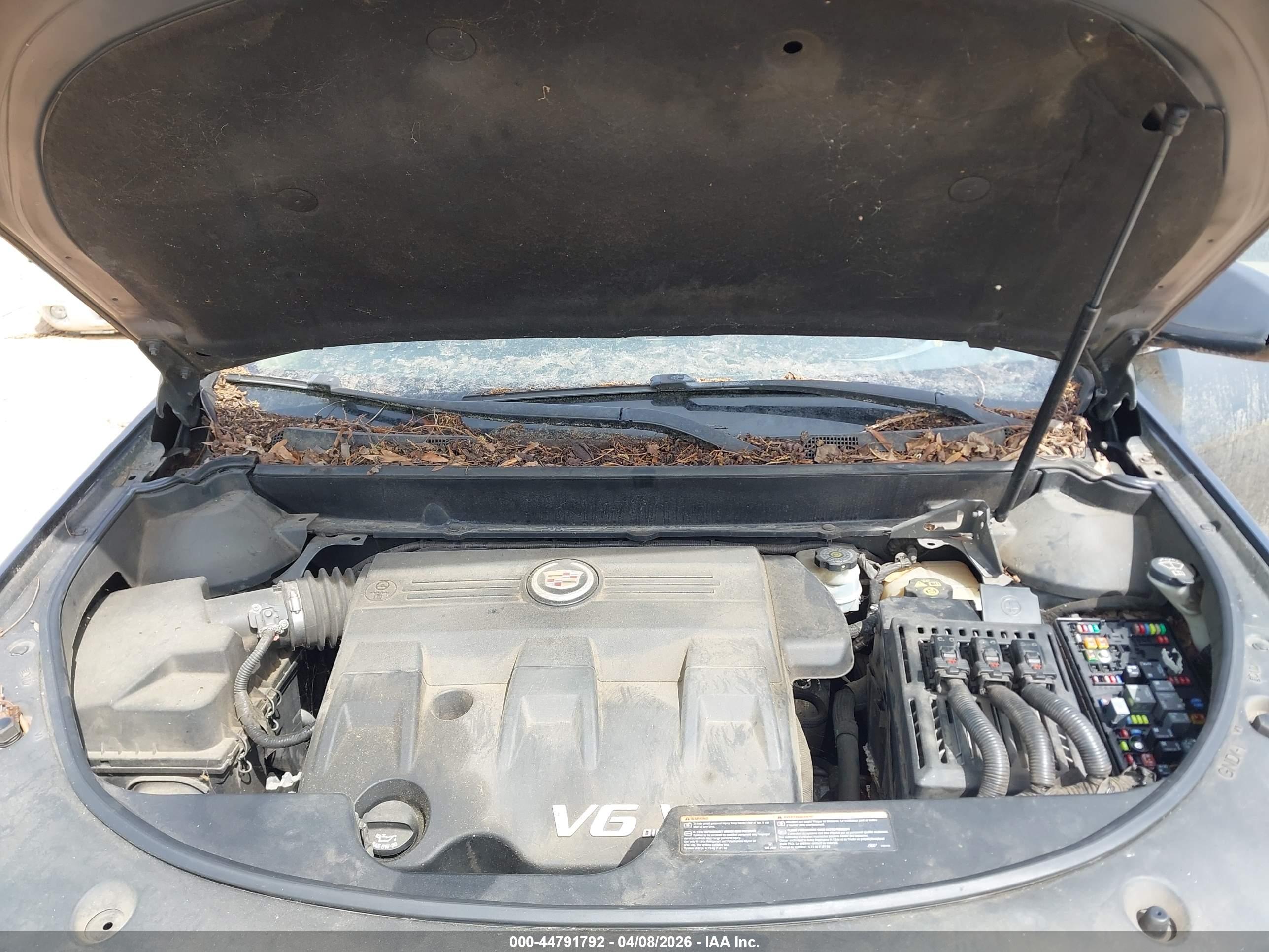 CADILLAC SRX image 10