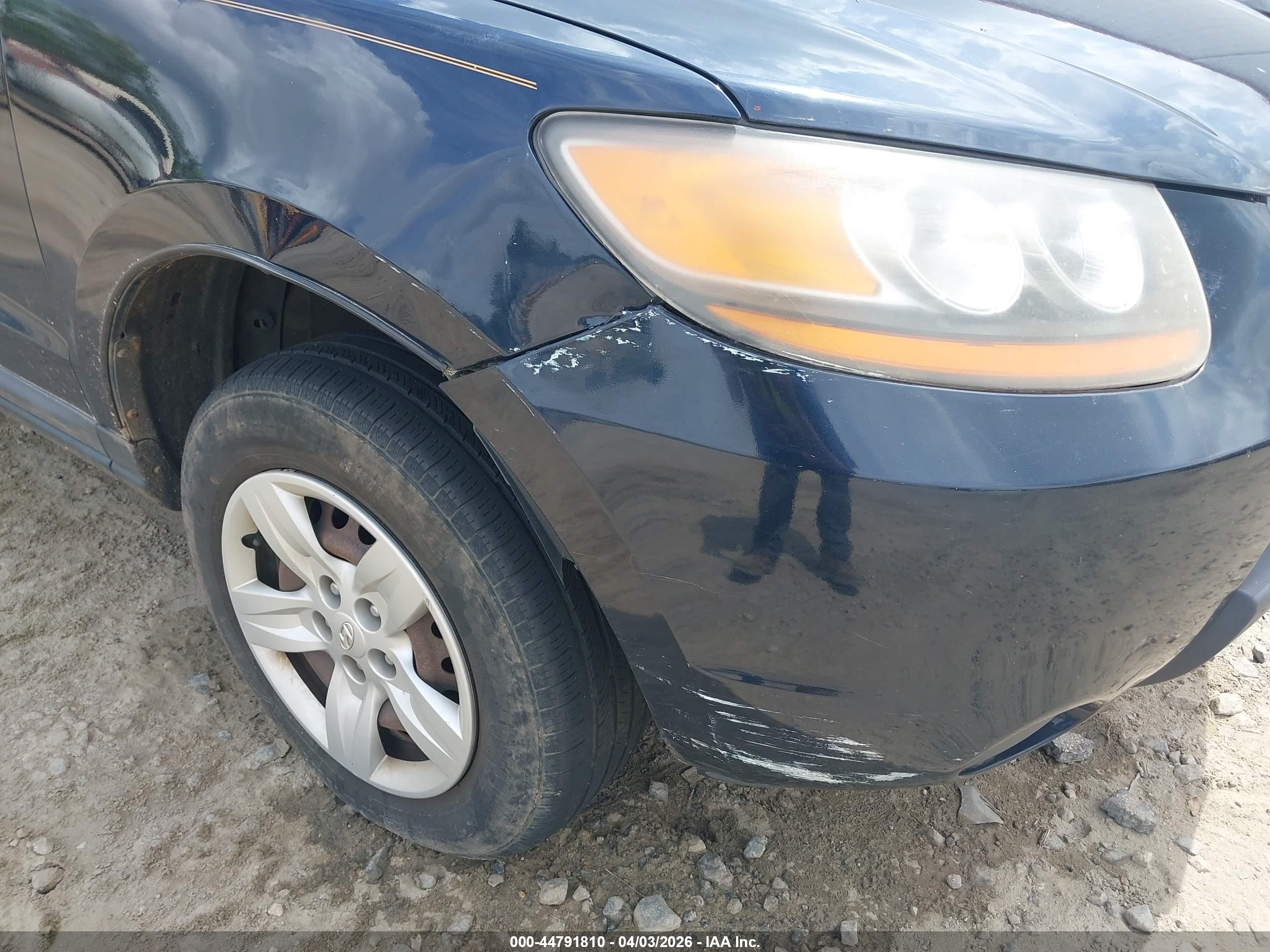 HYUNDAI SANTA image 6