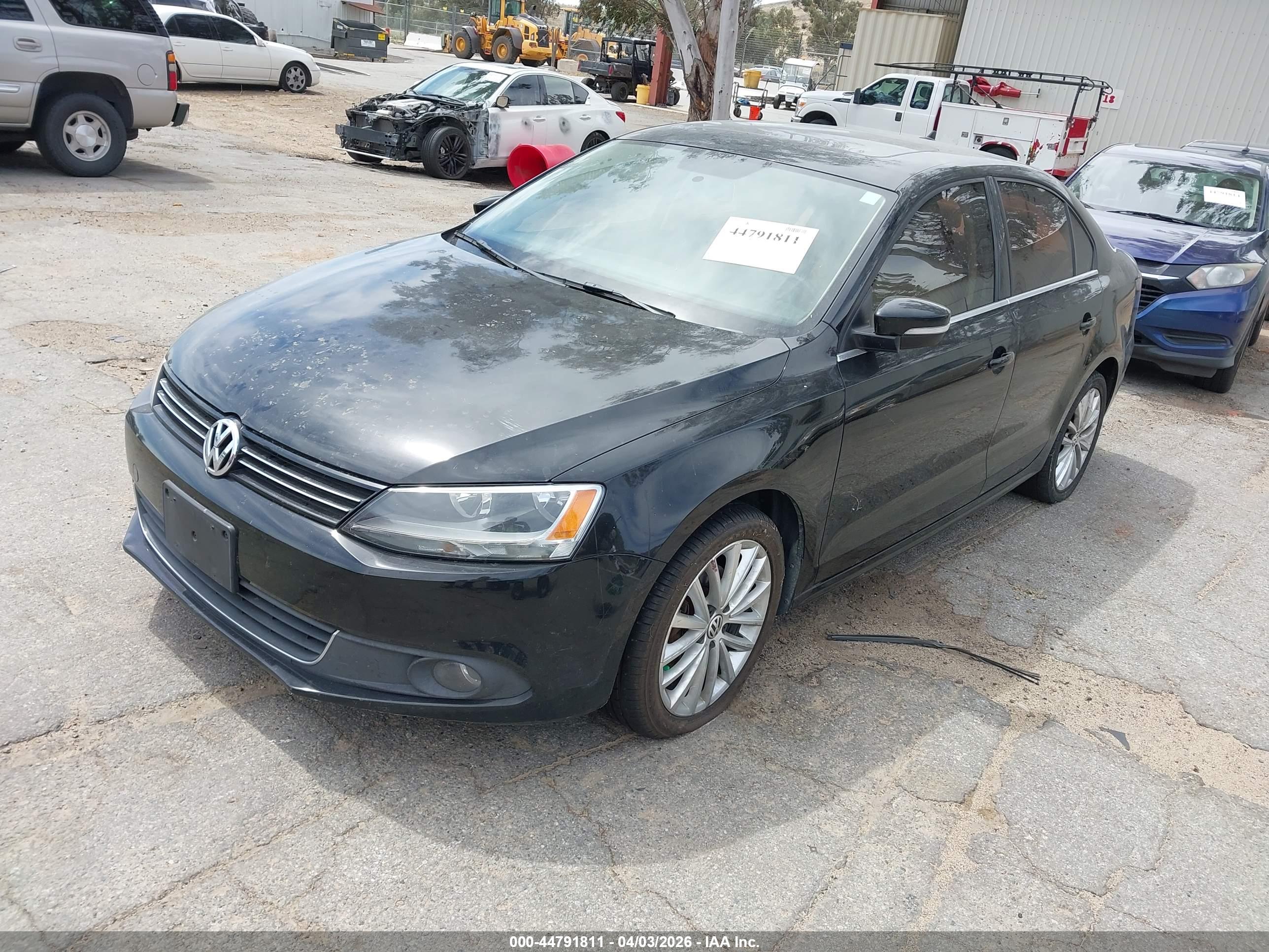 VOLKSWAGEN JETTA image 2