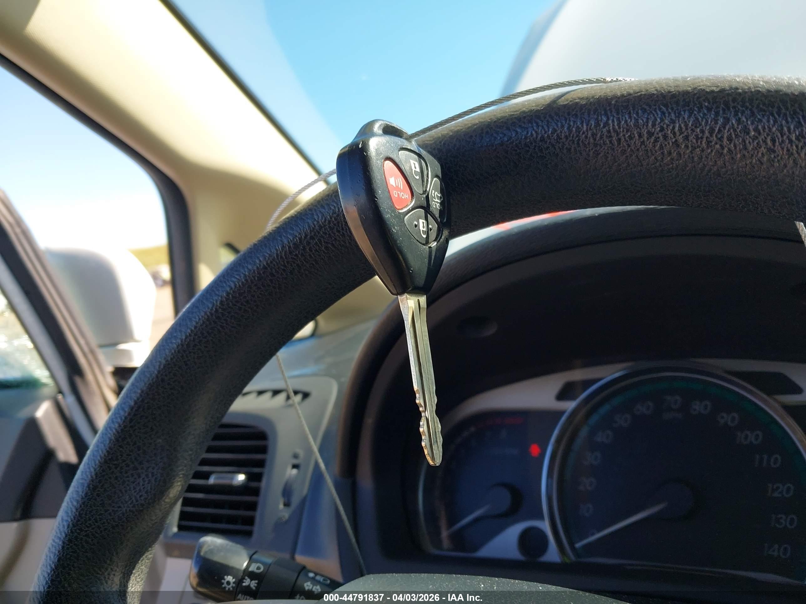 TOYOTA VENZA image 11