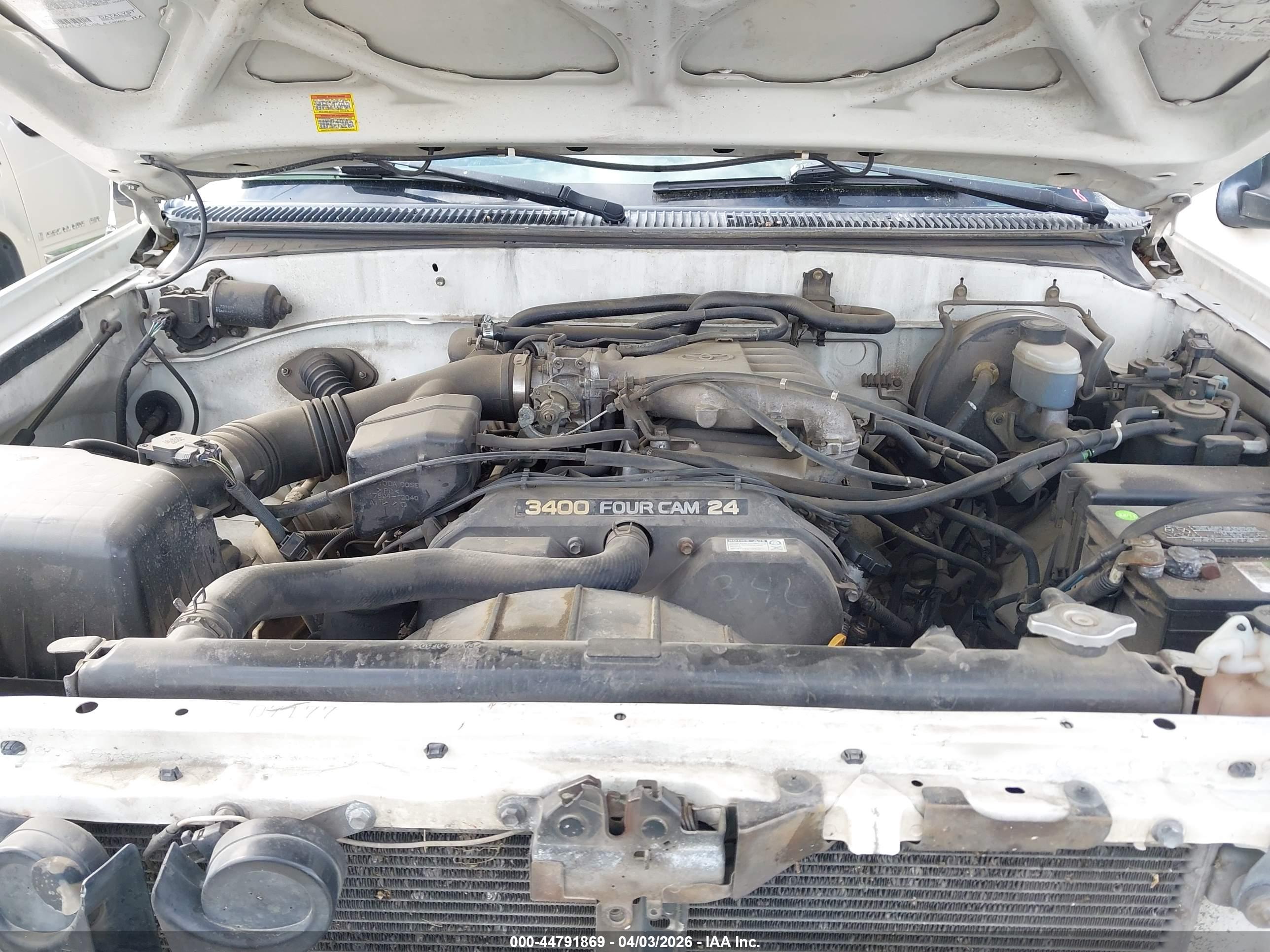 TOYOTA TUNDRA image 10