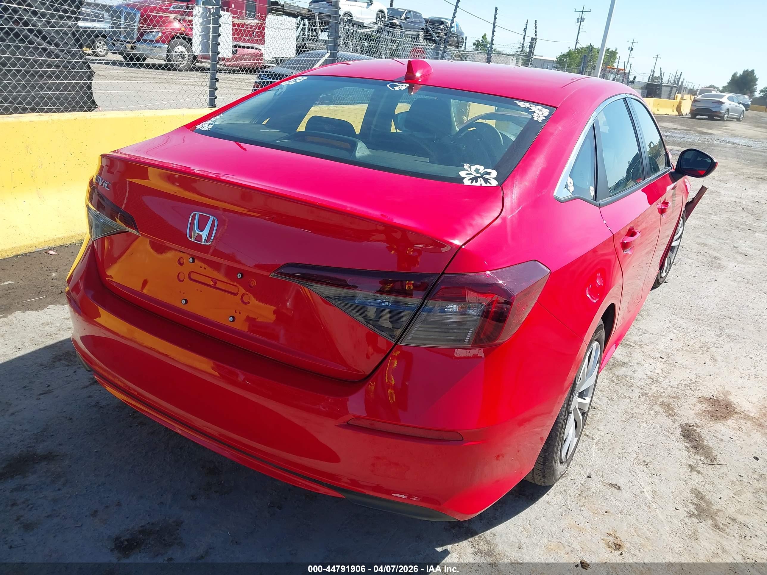 HONDA CIVIC image 4