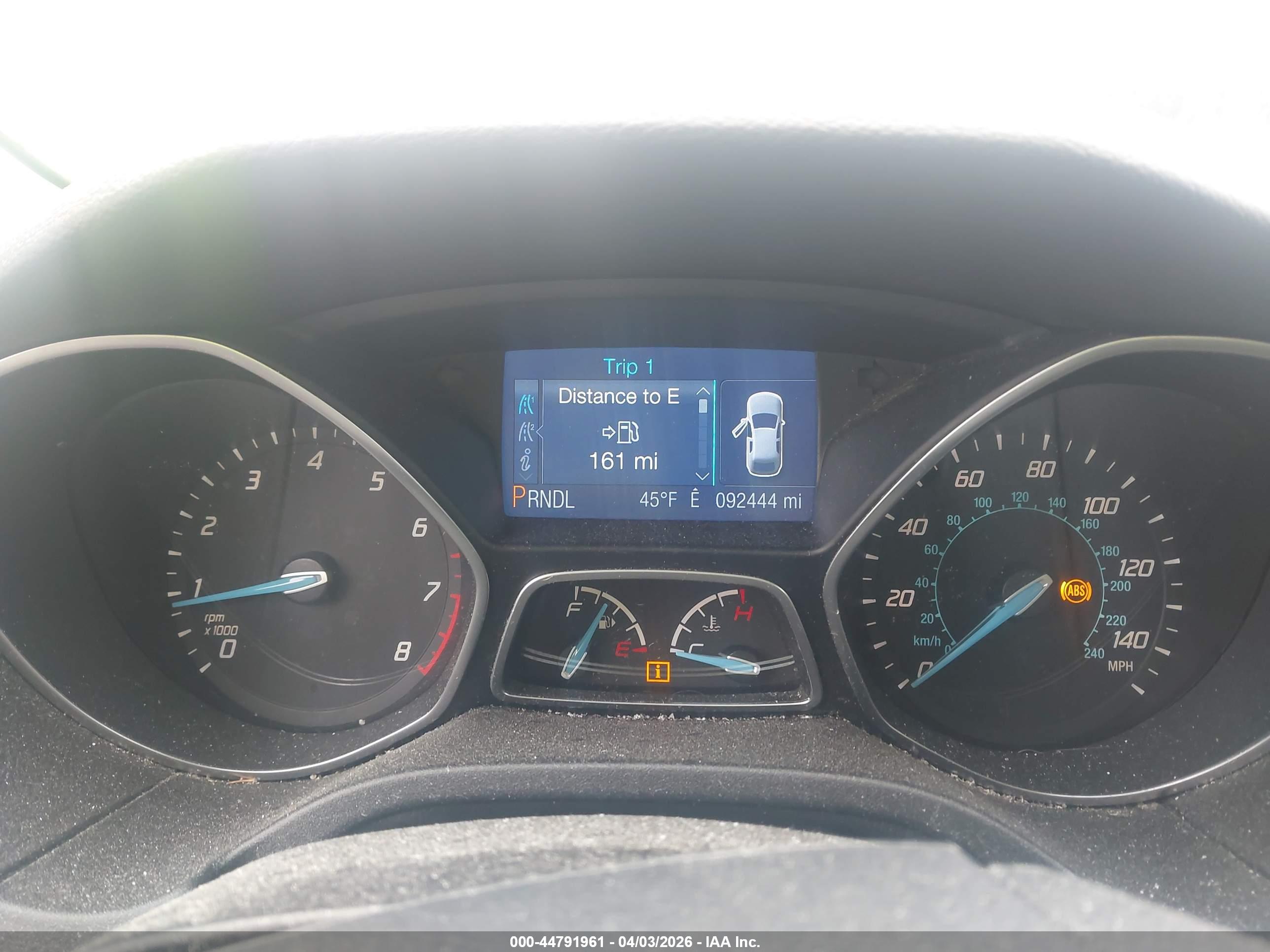 FORD FOCUS image 7