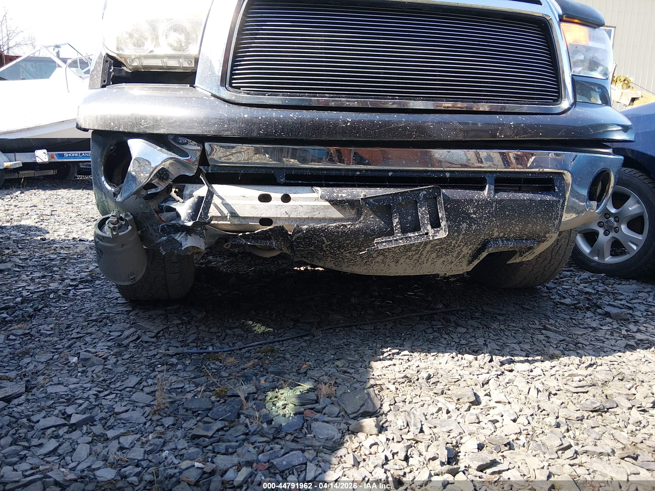 TOYOTA TUNDRA image 6